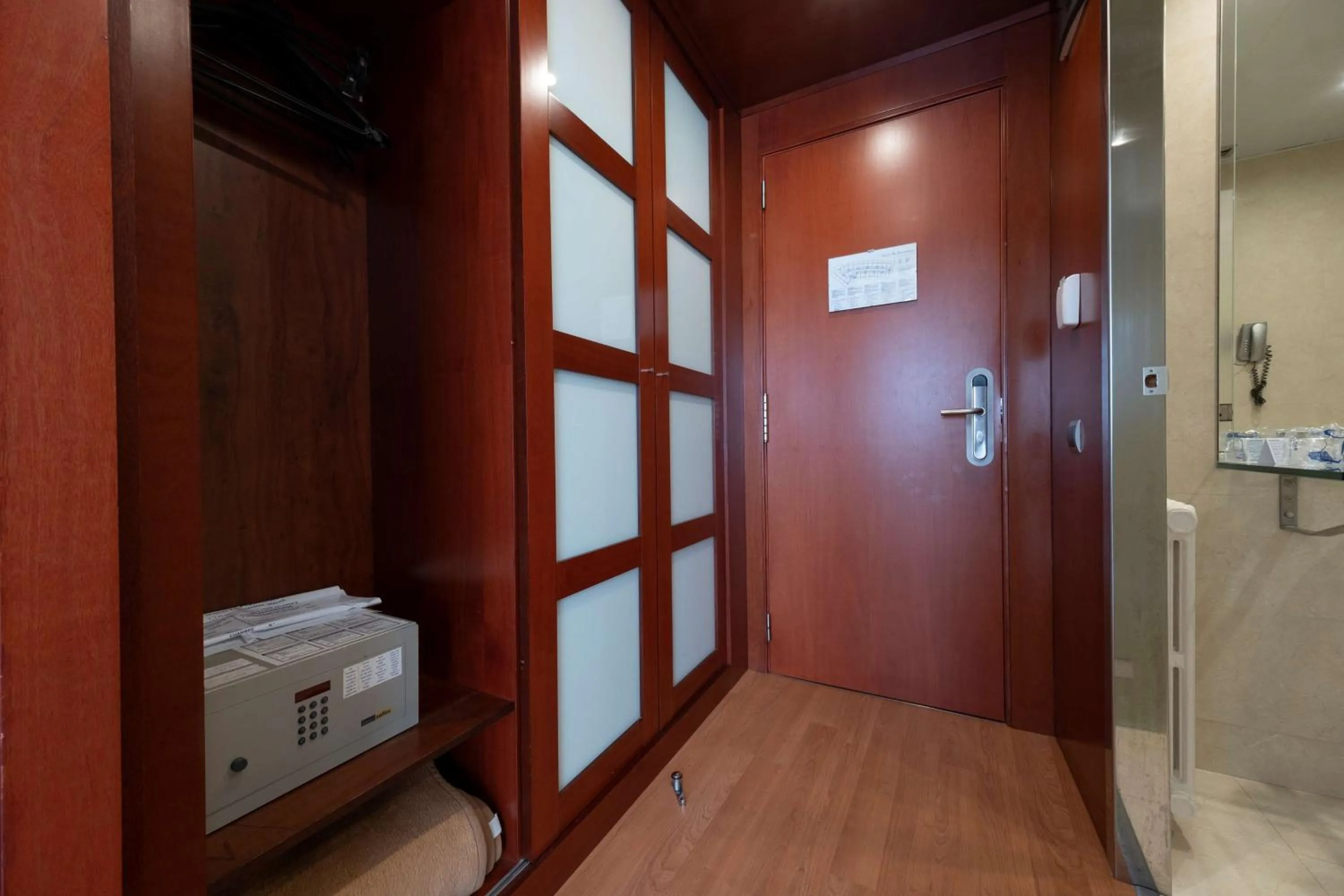 Photo of the whole room in Best Western Hotel Mediterraneo