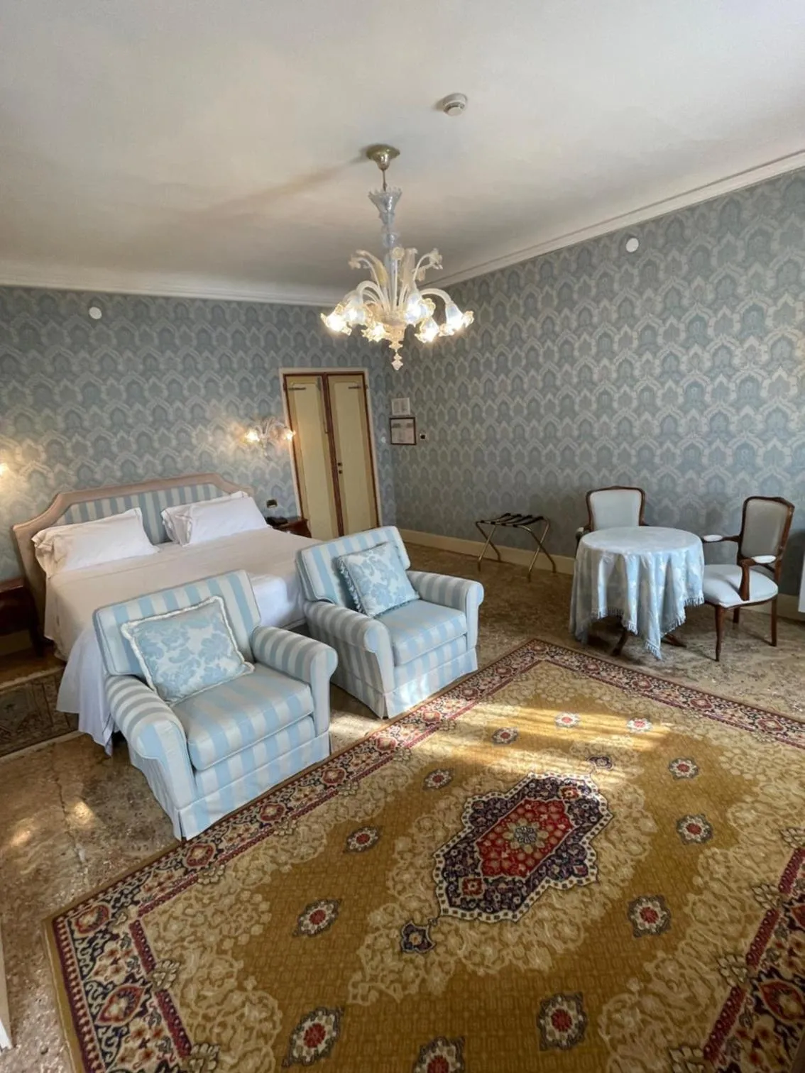 Photo of the whole room, Bed in Hotel Villa Condulmer