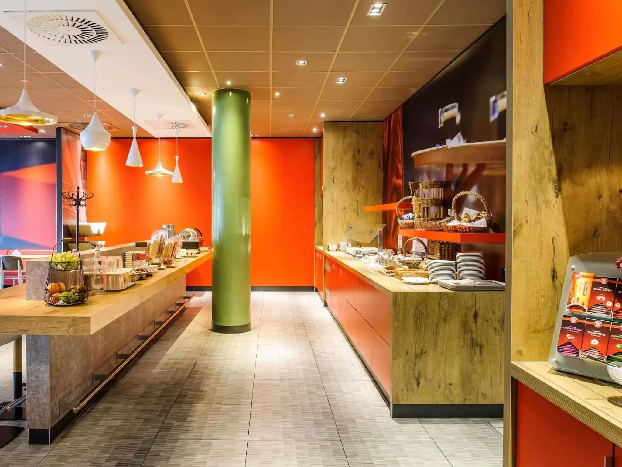 Food, Restaurant/Places to Eat in ibis Hotel Hannover City