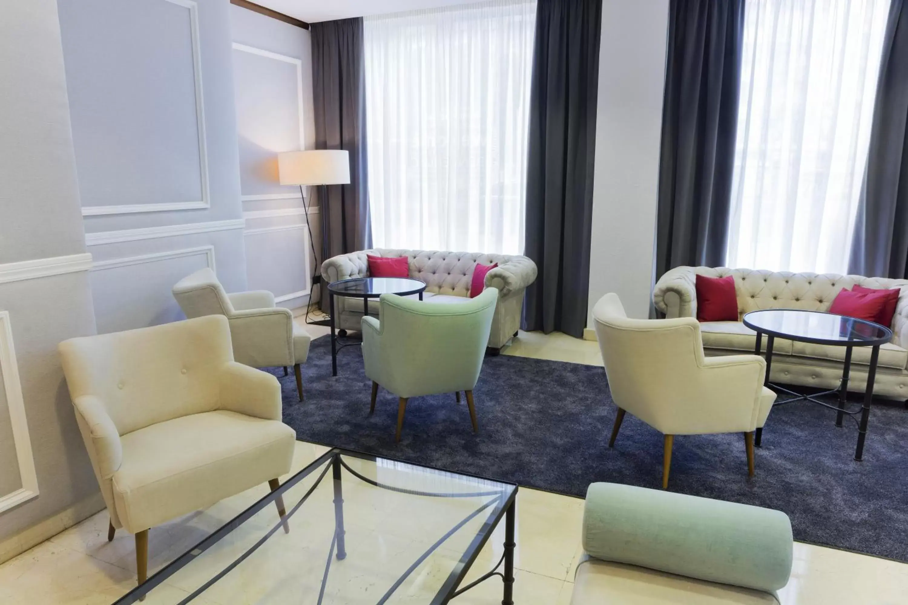 Spring, Seating Area in Hotel Gran Via