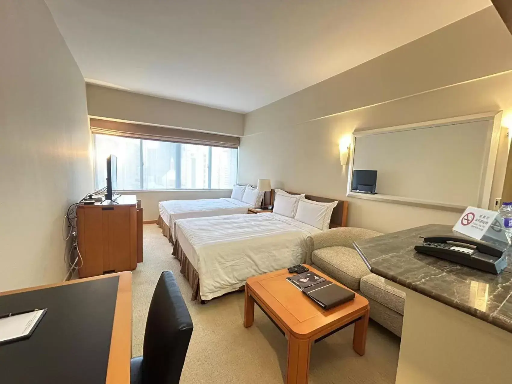 Bed in Shanghai Centre Serviced Apartment