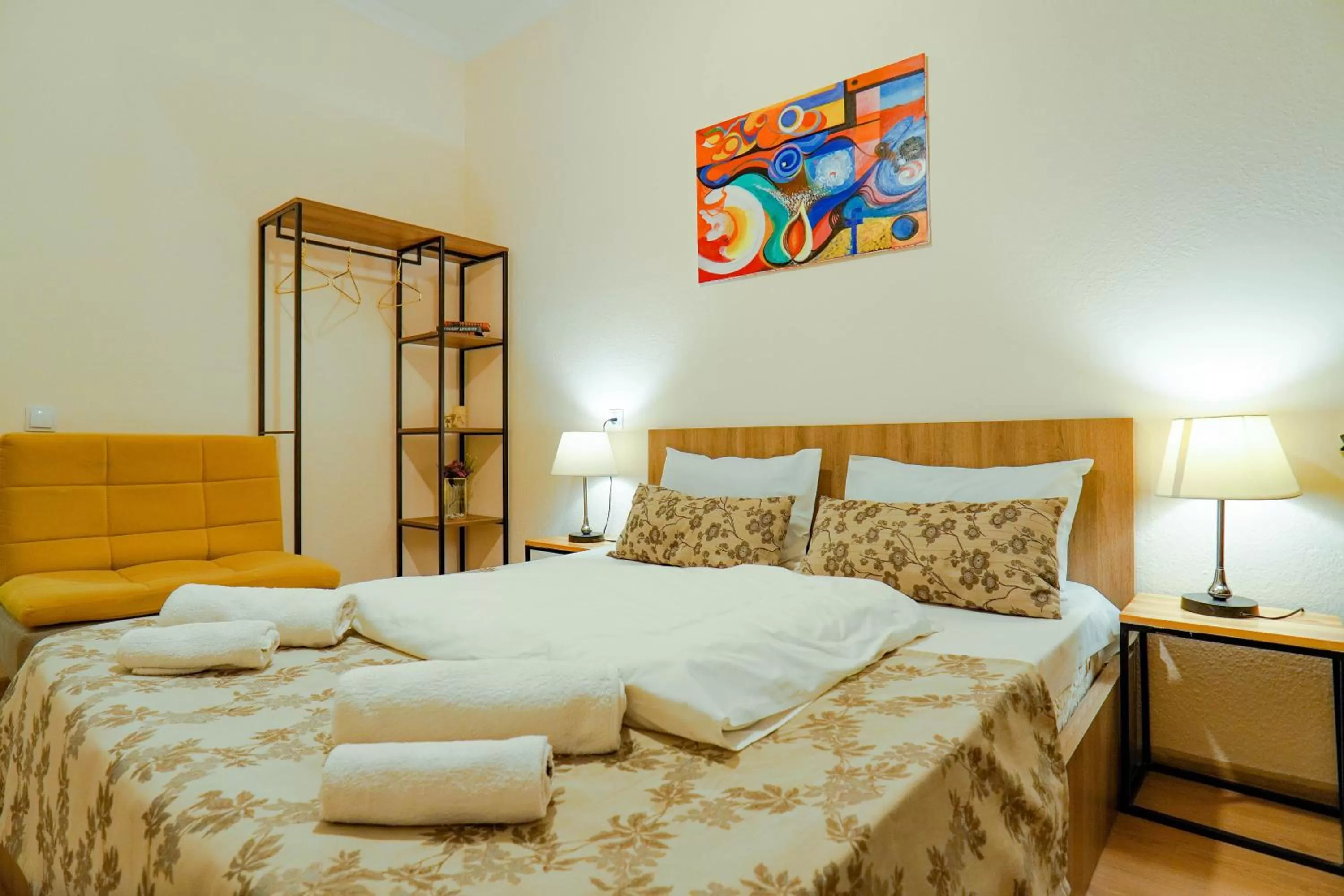 Bedroom, Bed in Check-In Hotel