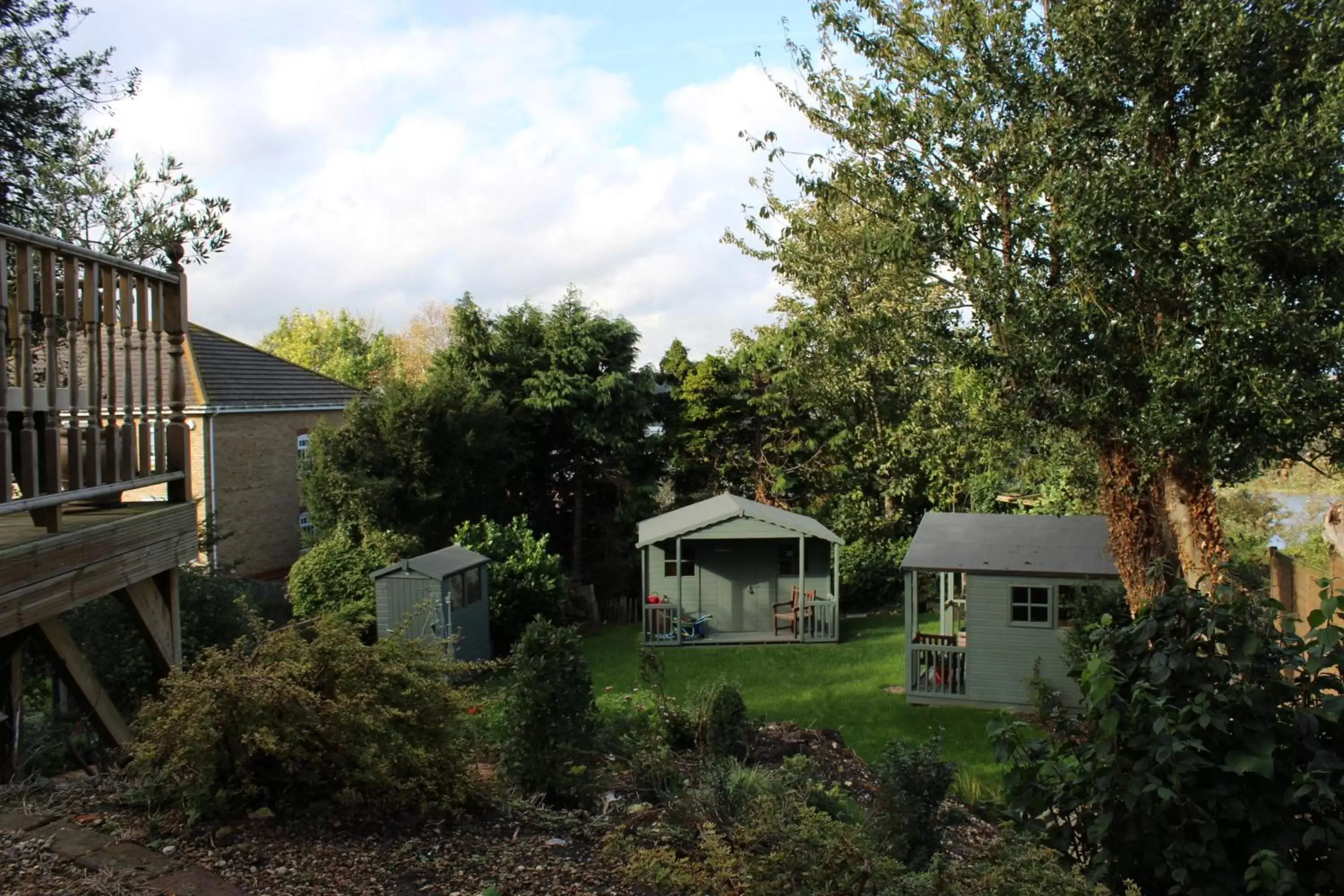 Day, Property Building in Botleigh Villa