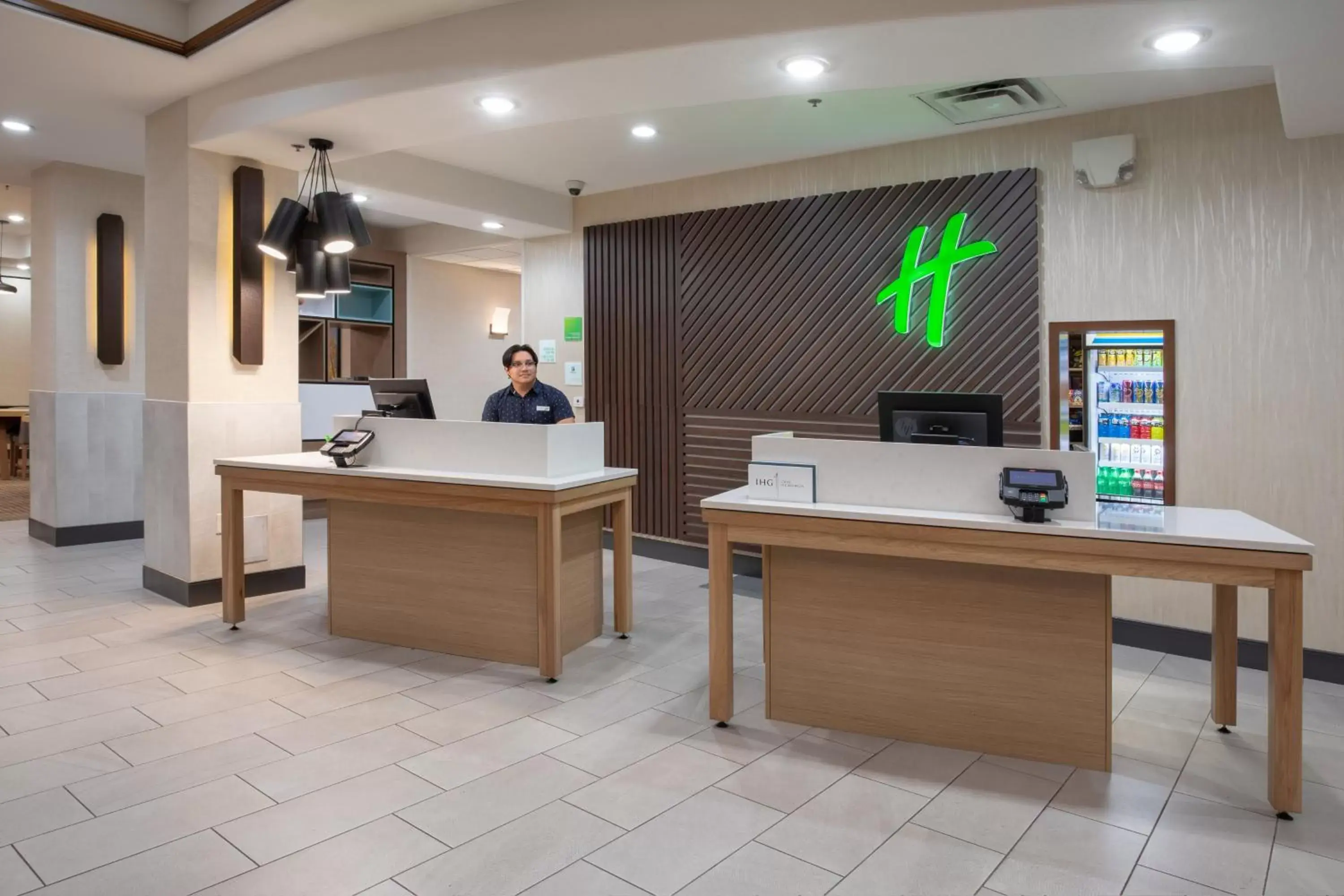 Property building, Lobby/Reception in Holiday Inn & Suites Durango Downtown, an IHG Hotel