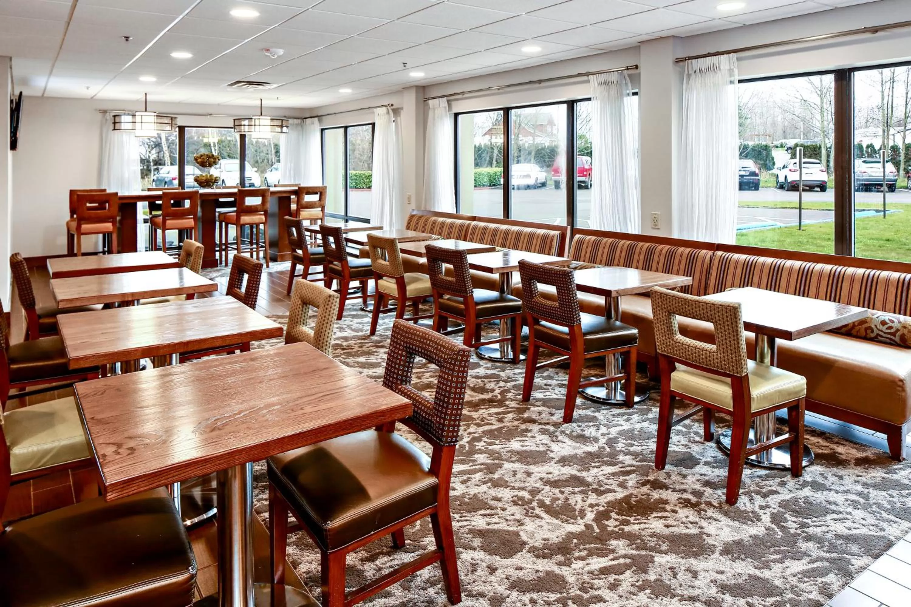 Continental breakfast in Best Western Plus Bellingham