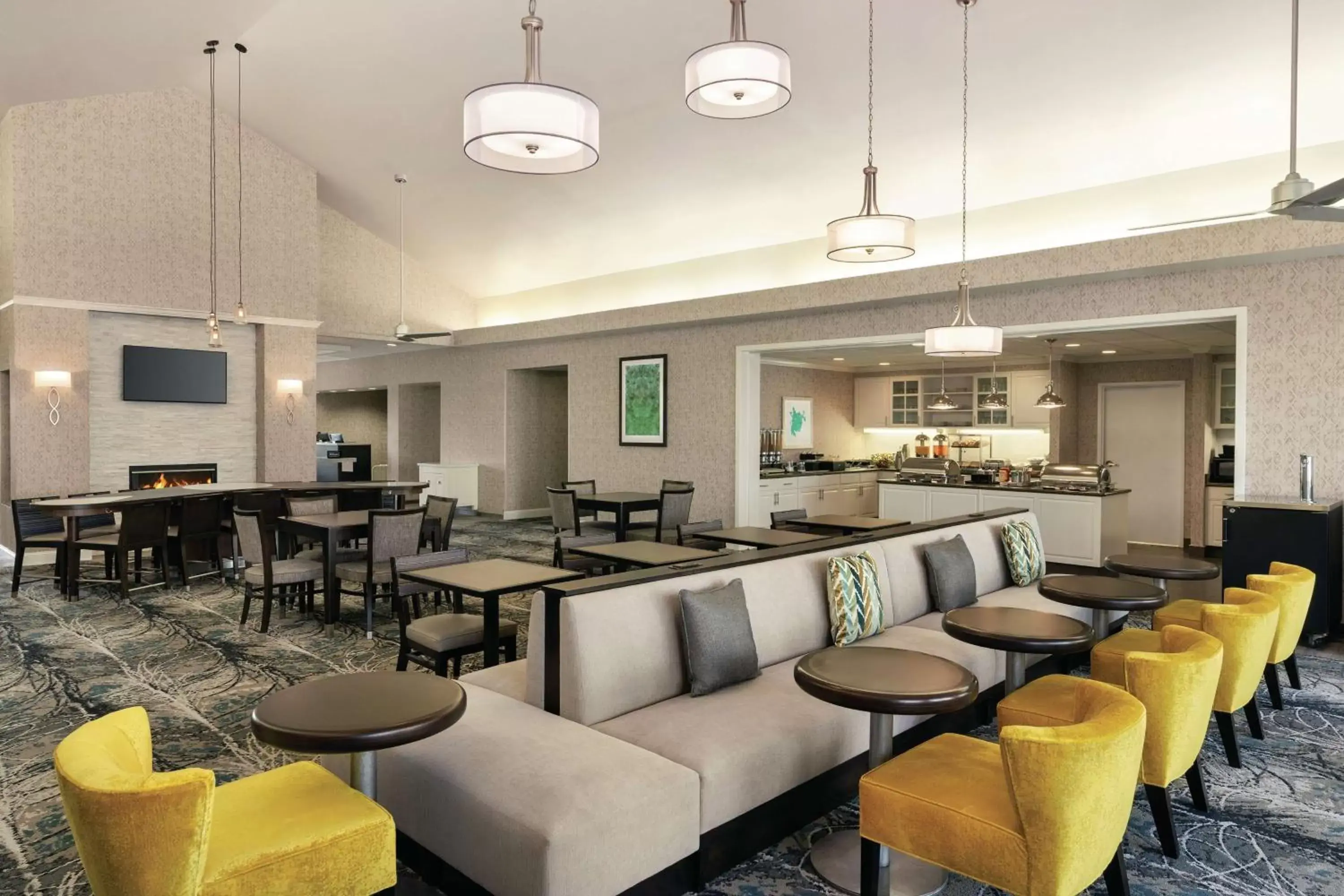 Lobby or reception, Lounge/Bar in Homewood Suites by Hilton Corpus Christi