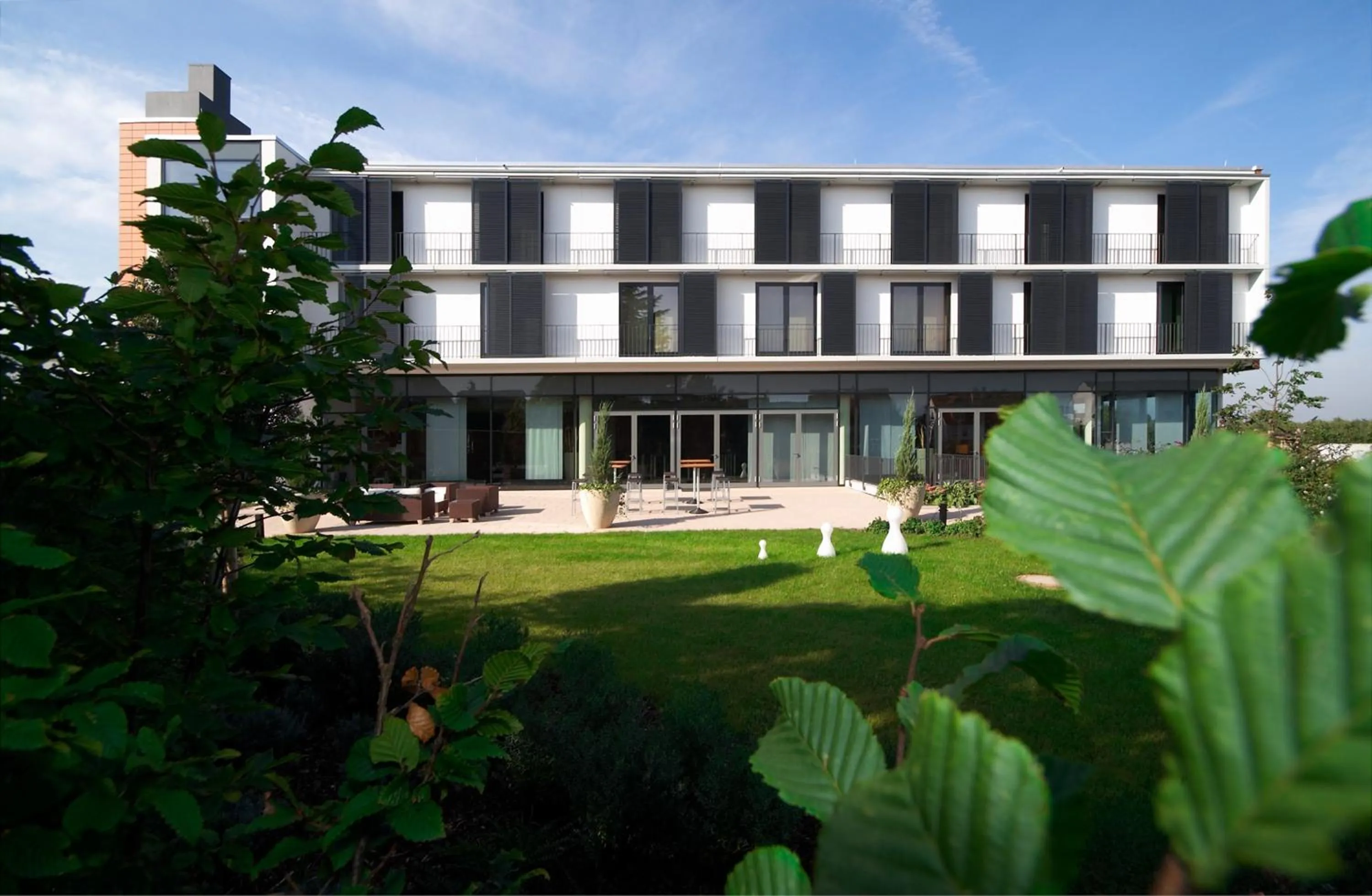 Facade/entrance in Atrium Hotel Mainz