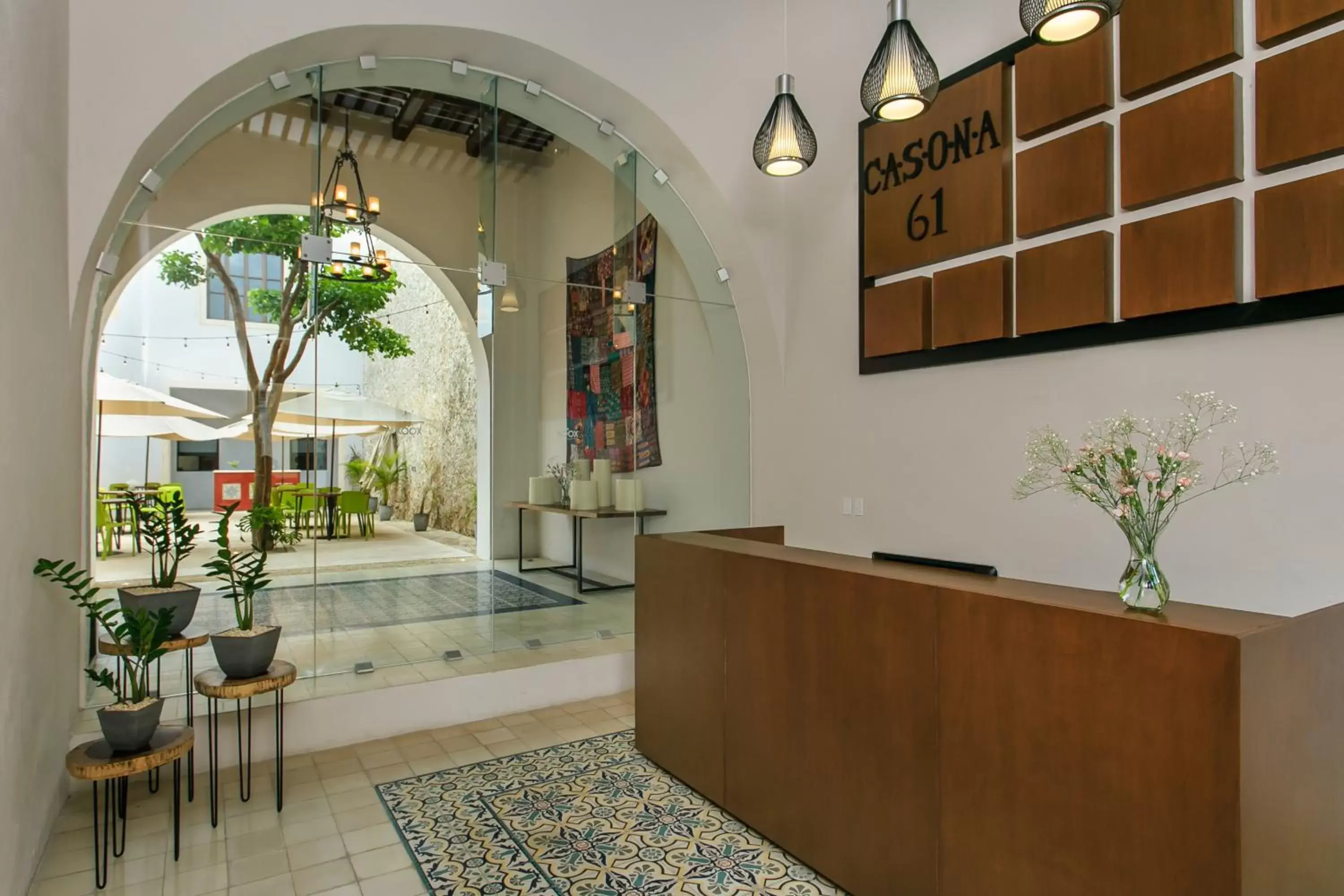 Lobby or reception in Casona 61 by GuruHotel