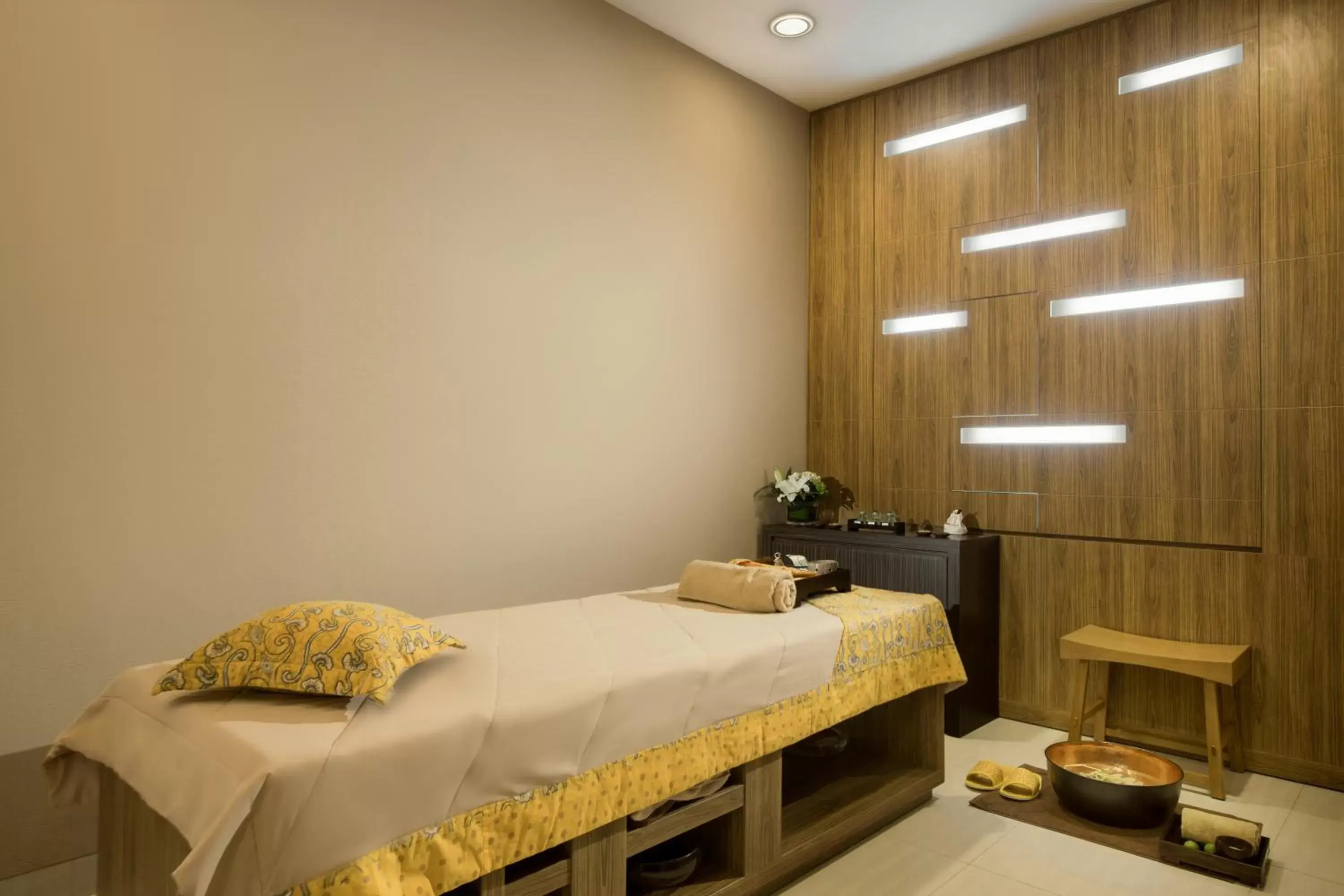 Spa and wellness centre/facilities in Hotel Chanti Managed by TENTREM Hotel Management Indonesia