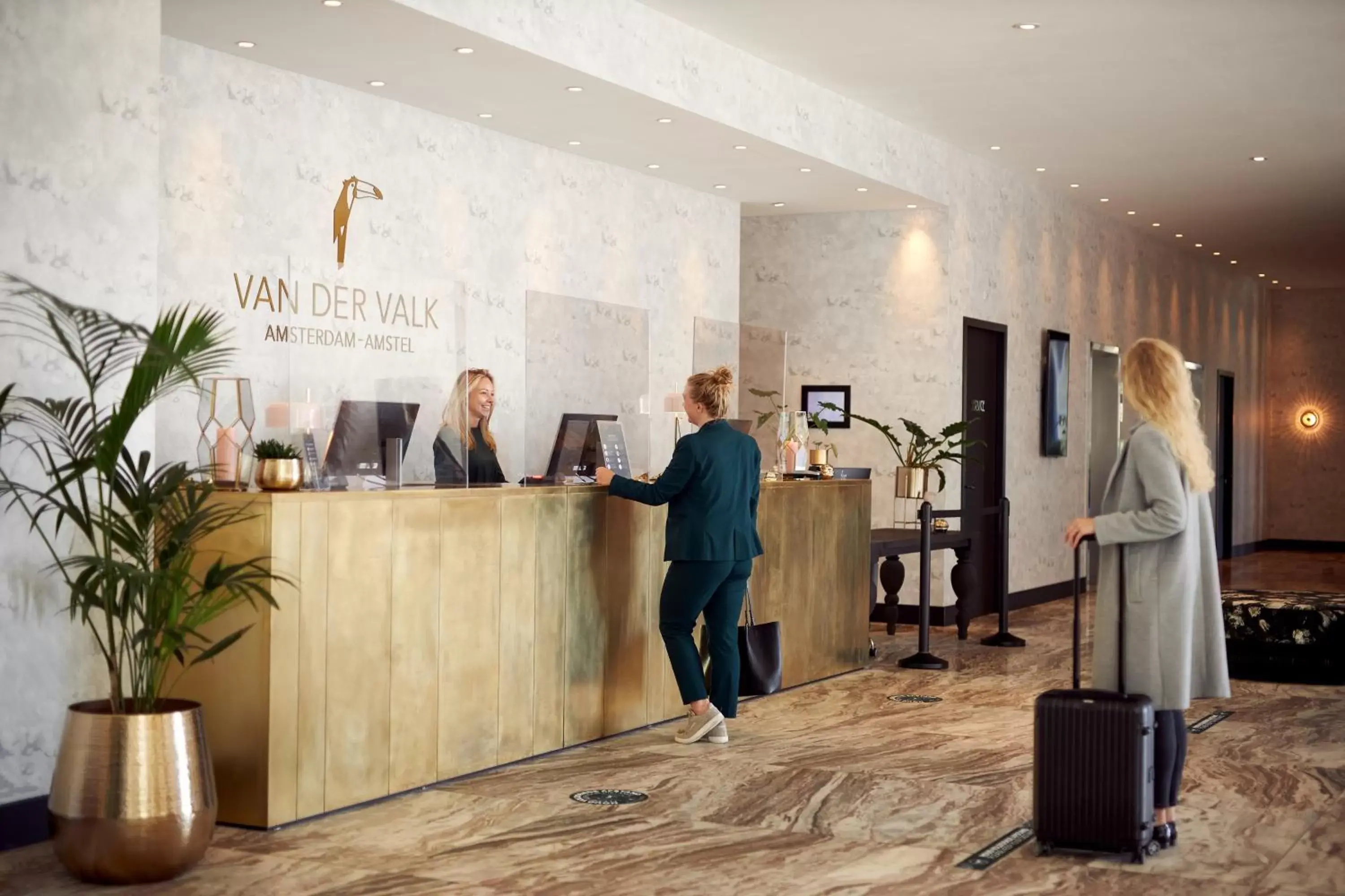 Lobby or reception in Van der Valk Hotel Amsterdam - Amstel