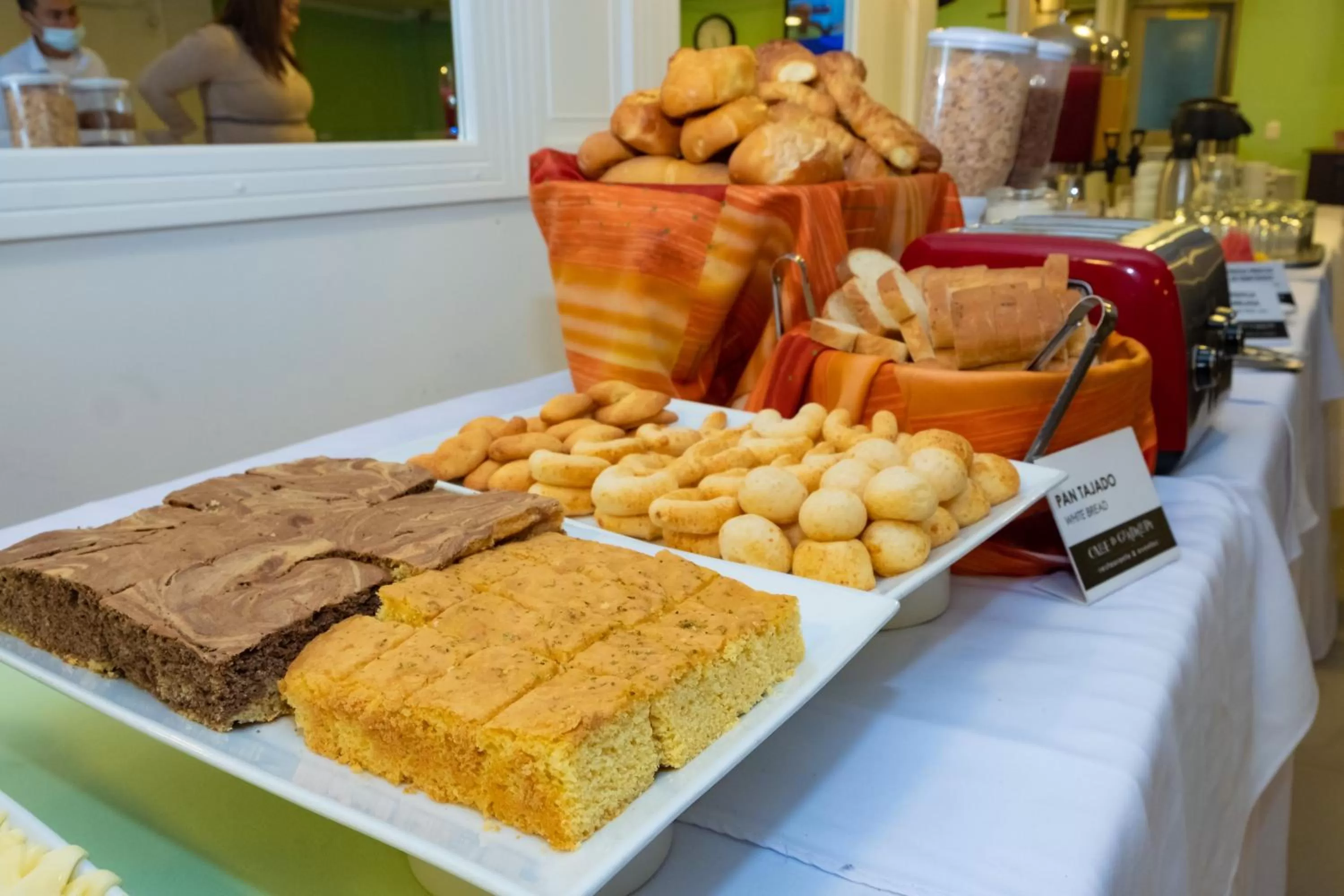 Food in Hotel Virrey Central