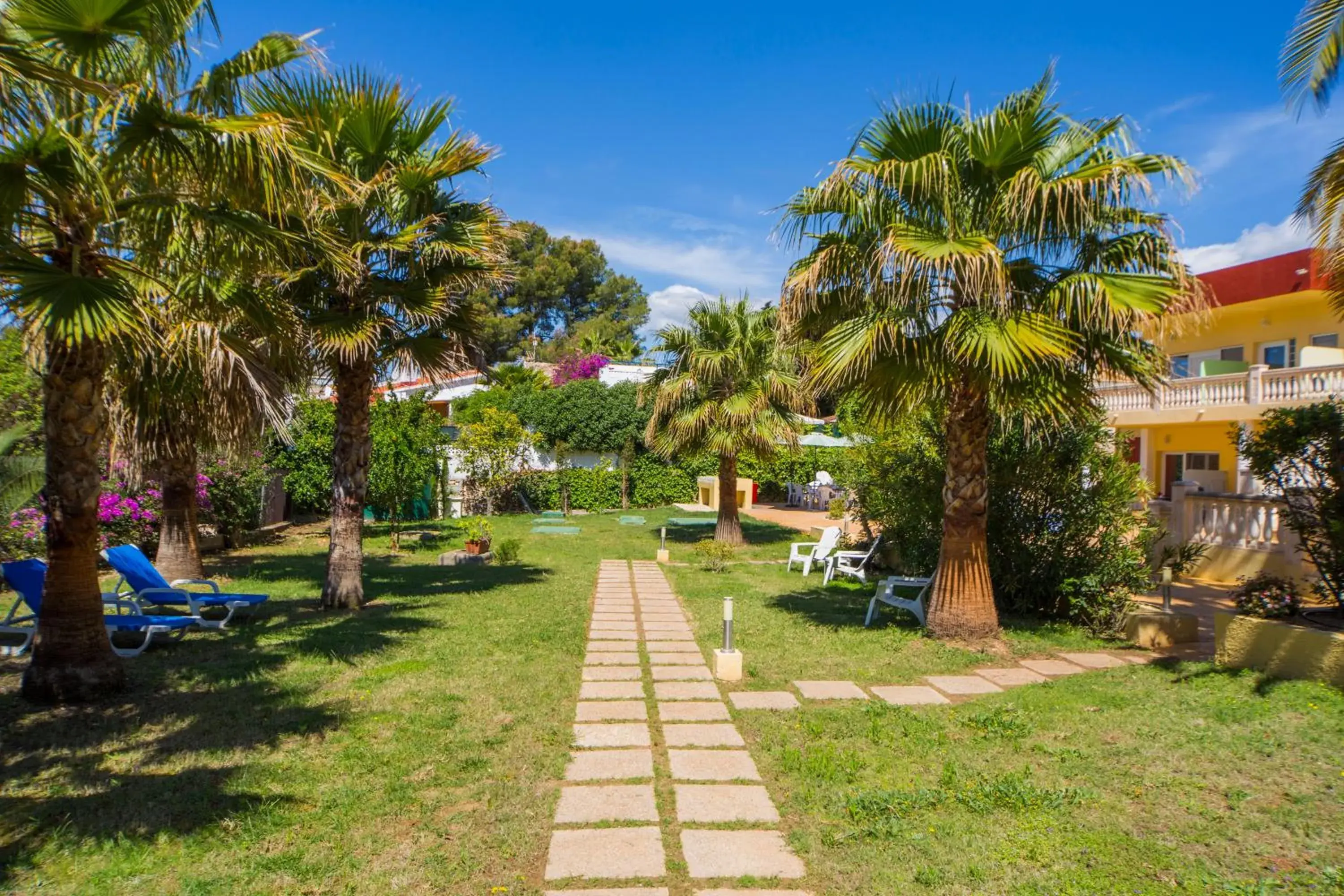 Garden in Aparthotel Carrio Sol - Monty´s