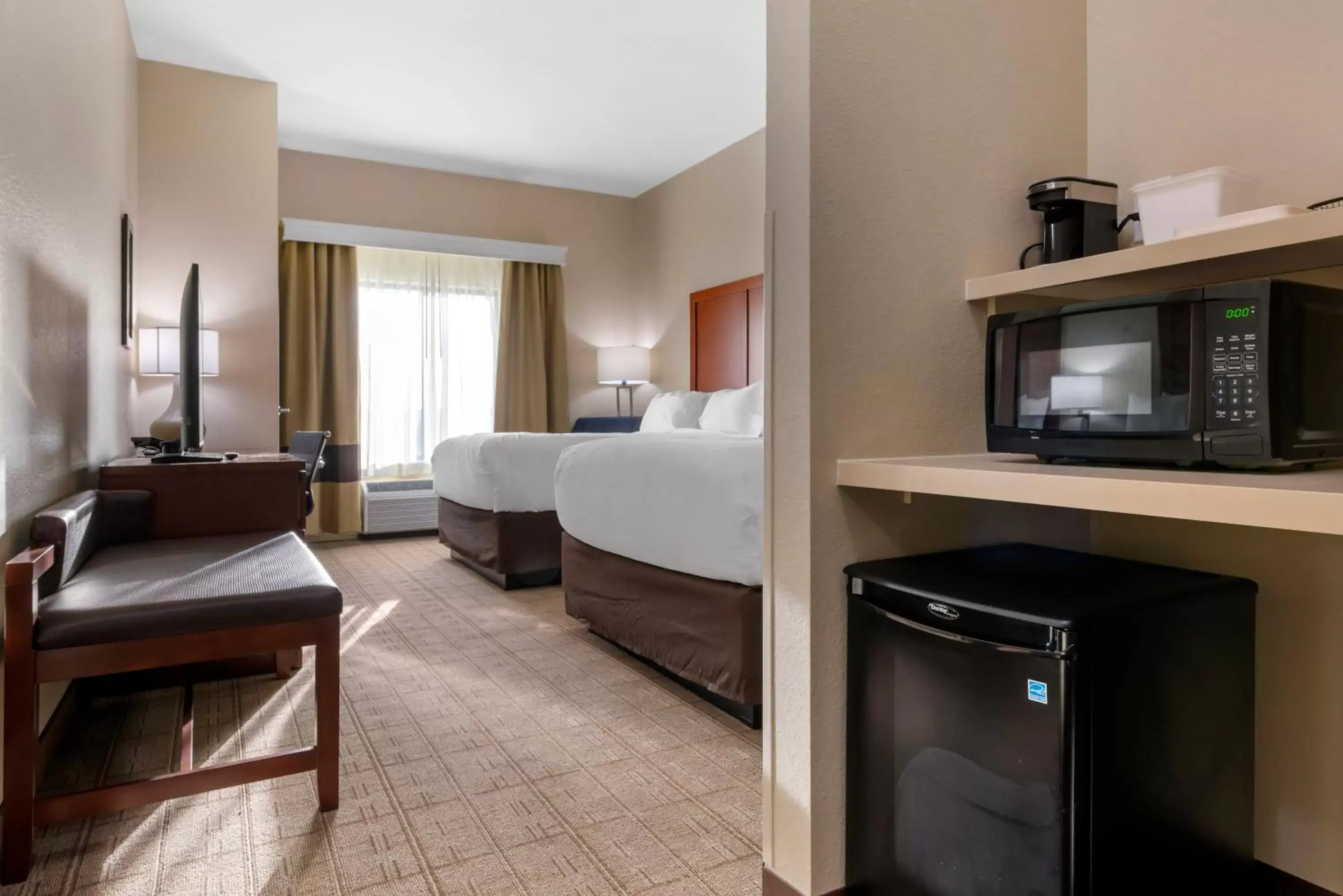 Bed in Comfort Inn & Suites North Mankato Bed in Comfort Inn & Suites North Mankato