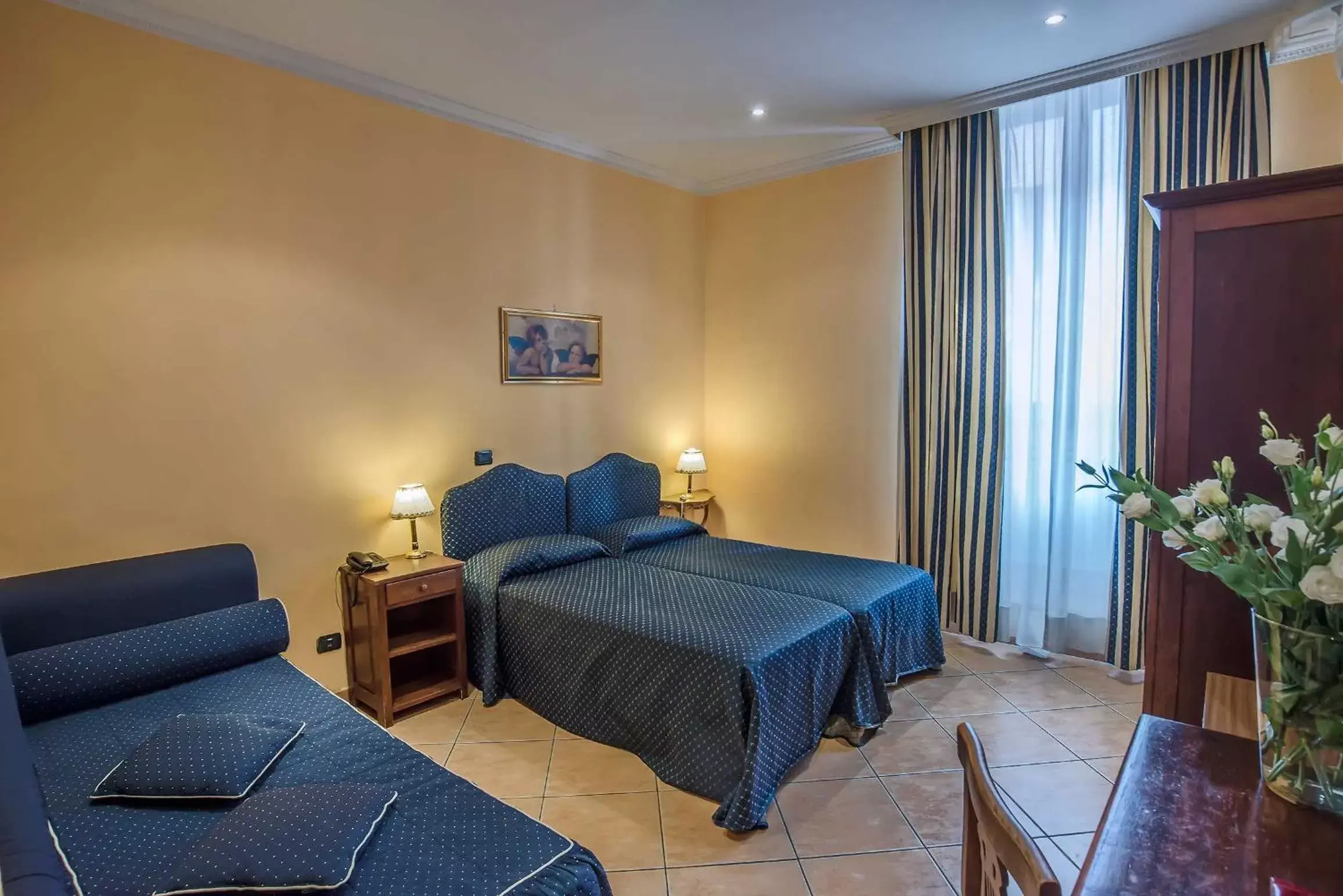 Bedroom in Hotel Caracciolo