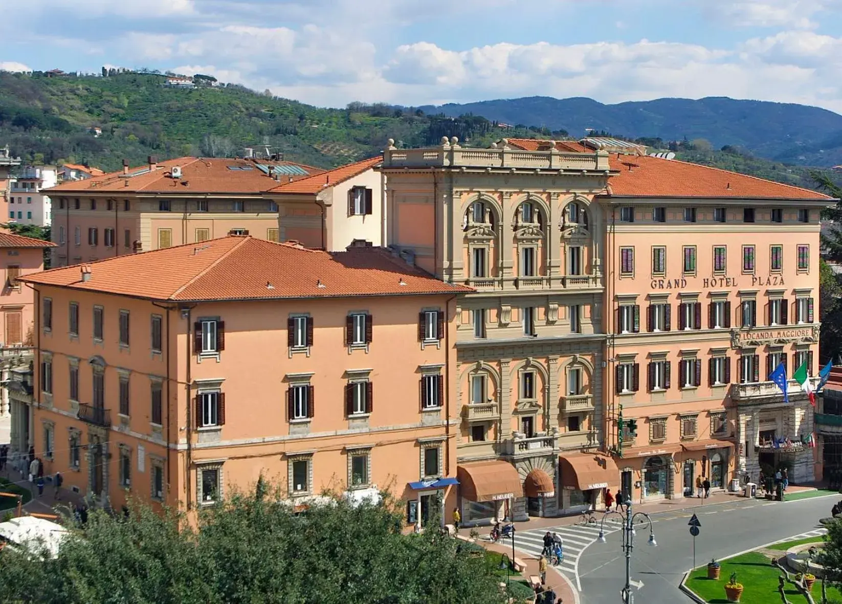 City view in Grand Hotel Plaza & Locanda Maggiore