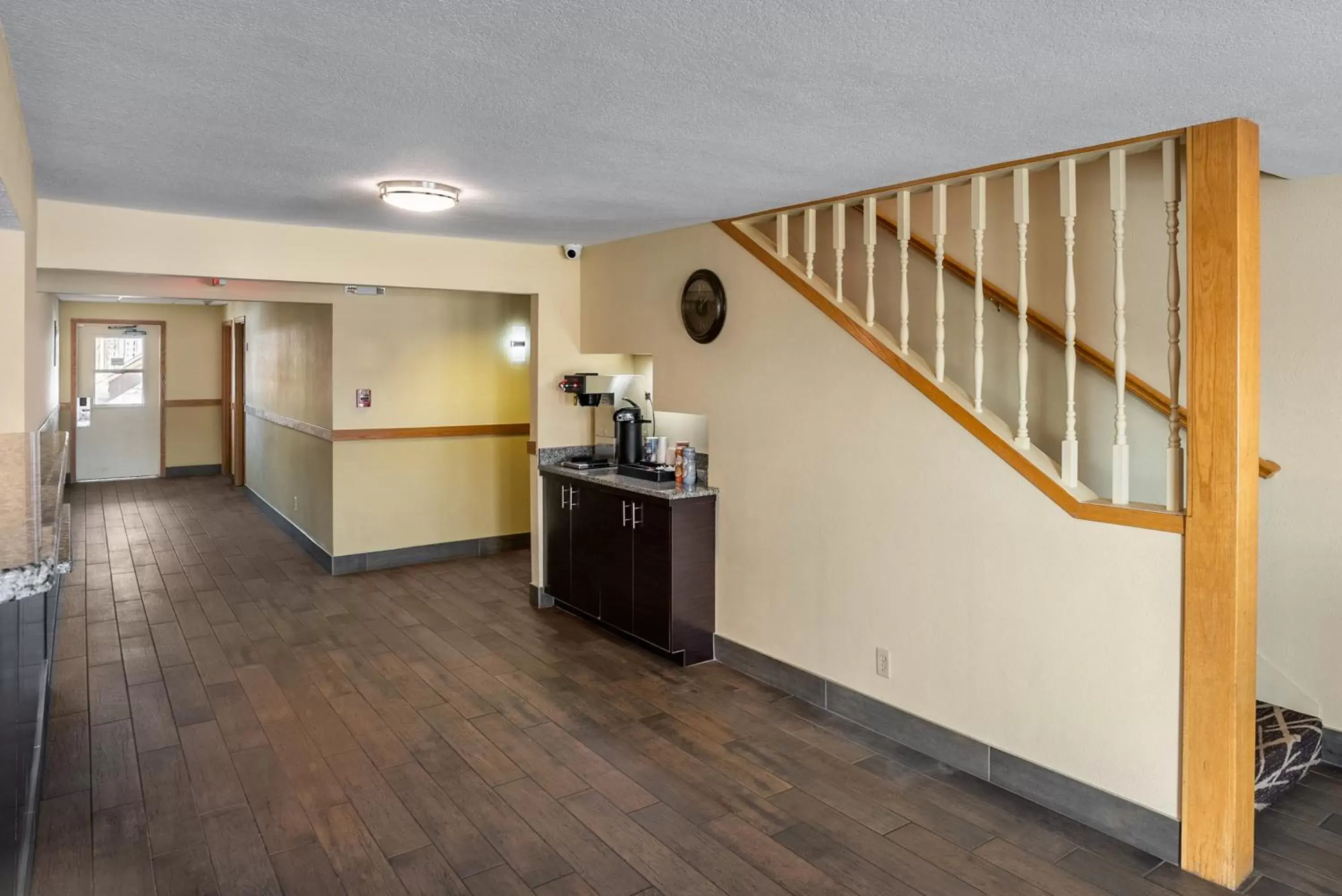 Lobby or reception, Lobby/Reception in Red Roof Inn Des Moines