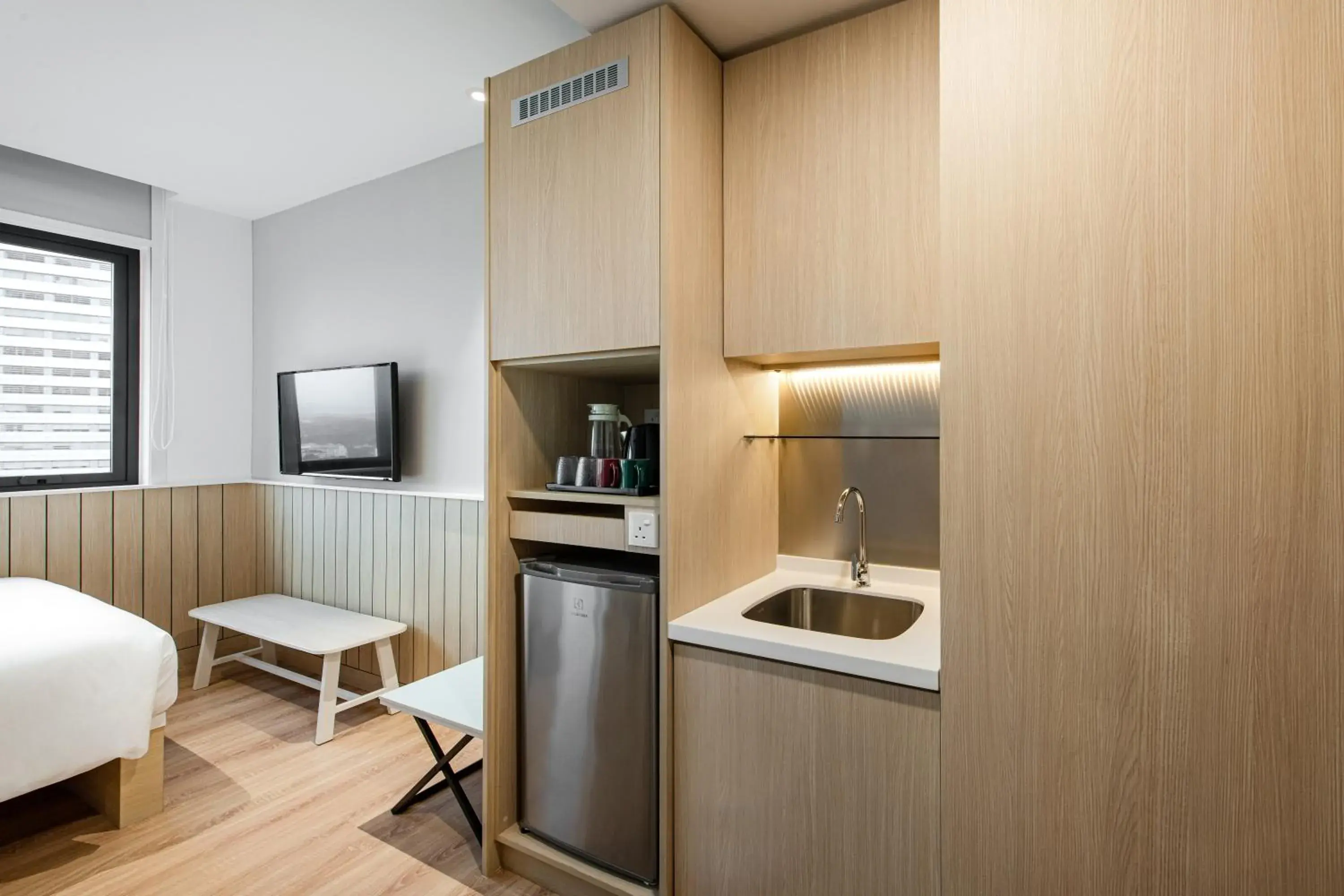 Property building, Kitchen/Kitchenette in Komune Living