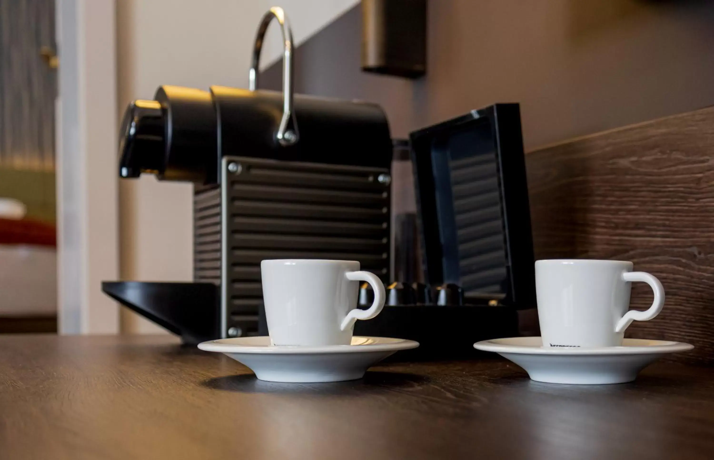 Coffee/Tea Facilities in Hotel Essener Hof; Sure Hotel Collection by Best Western