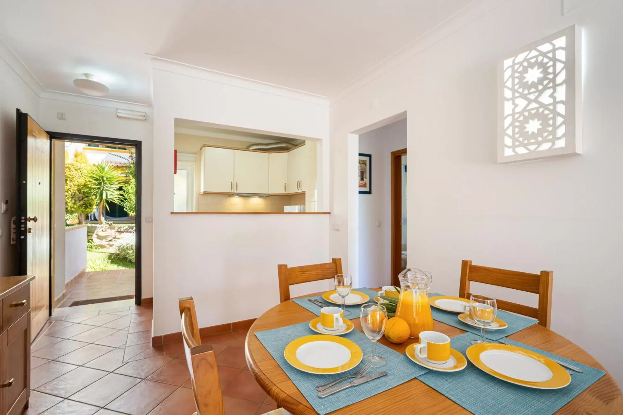 Dining Area in Quinta do Morgado - Apartamentos Turisticos Monte Da Eira