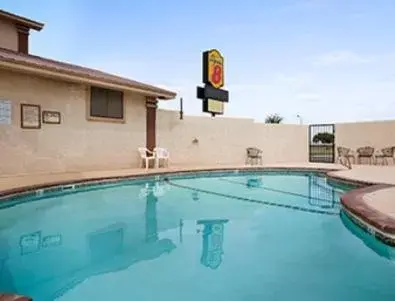 Swimming pool in Super 8 by Wyndham Carlsbad Swimming pool in Super 8 by Wyndham Carlsbad