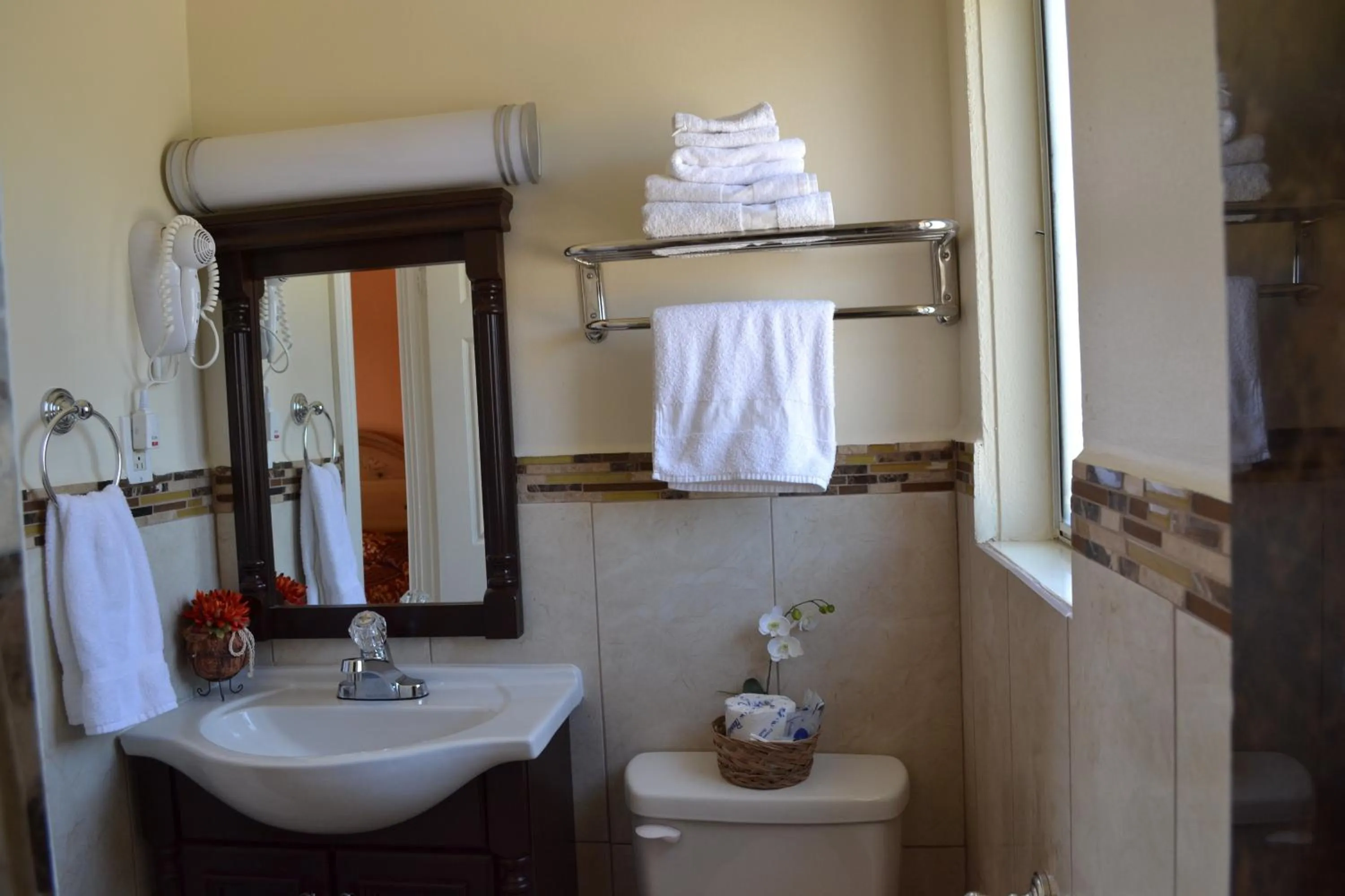 Bathroom in El Rancho Dolores at JT National Park