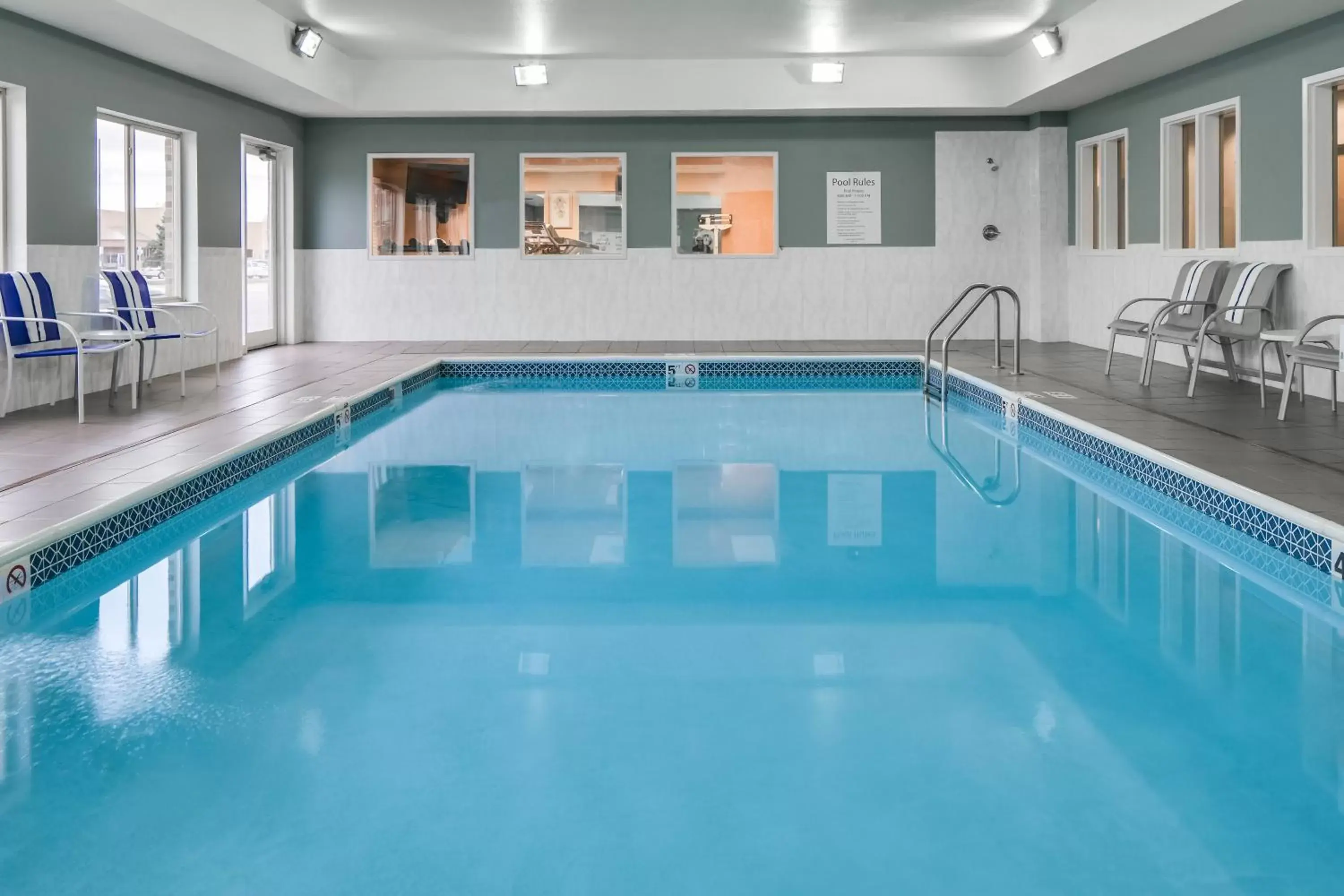 Swimming Pool in Holiday Inn Express & Suites Clinton, an IHG Hotel