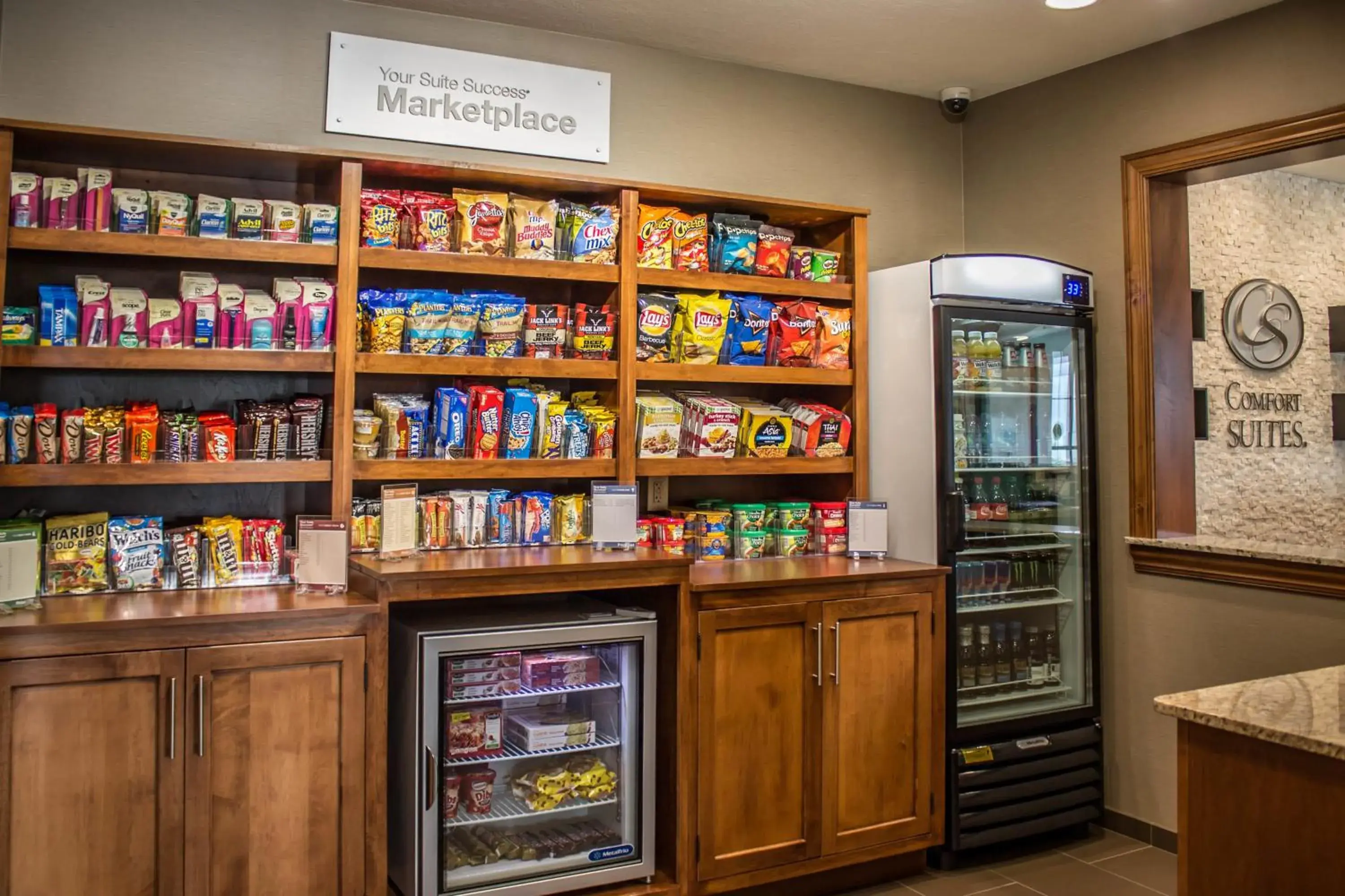 Food and drinks in Comfort Suites Hartville-North Canton Food and drinks in Comfort Suites Hartville-North Canton