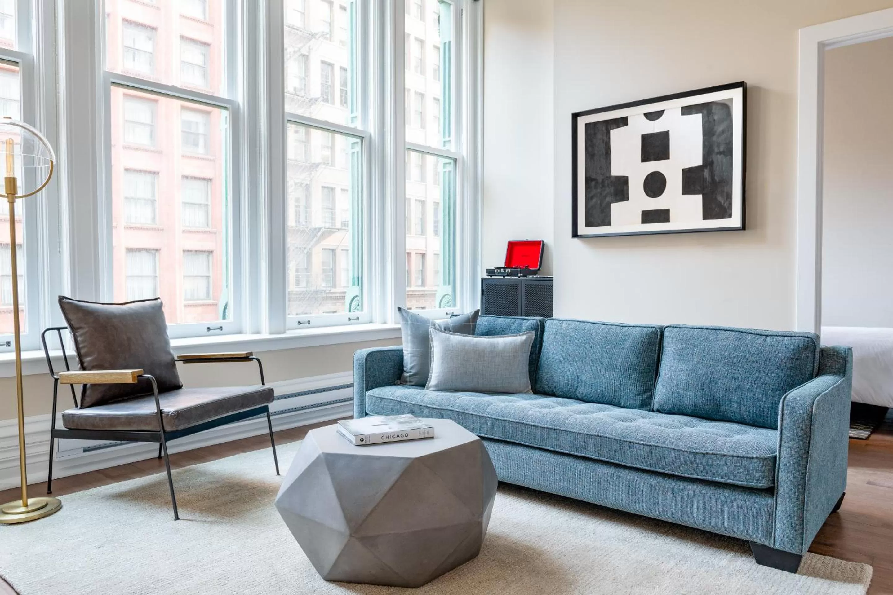 Sonder by Marriott Bonvoy Jewelers Row Apartments Millenium Park