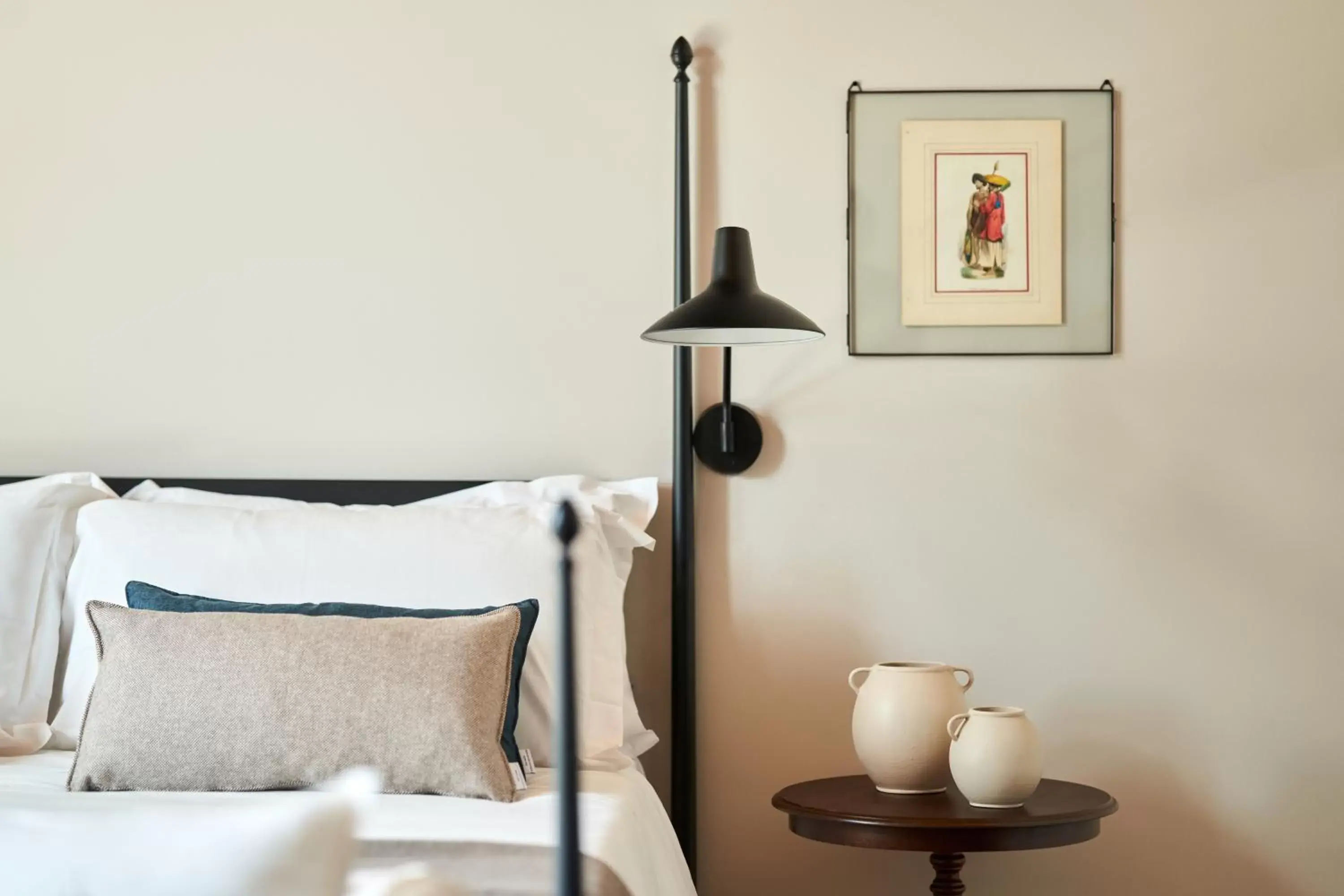 Decorative detail, Bed in Precise Tale Poggio Alla Sala Decorative detail, Bed in Precise Tale Poggio Alla Sala