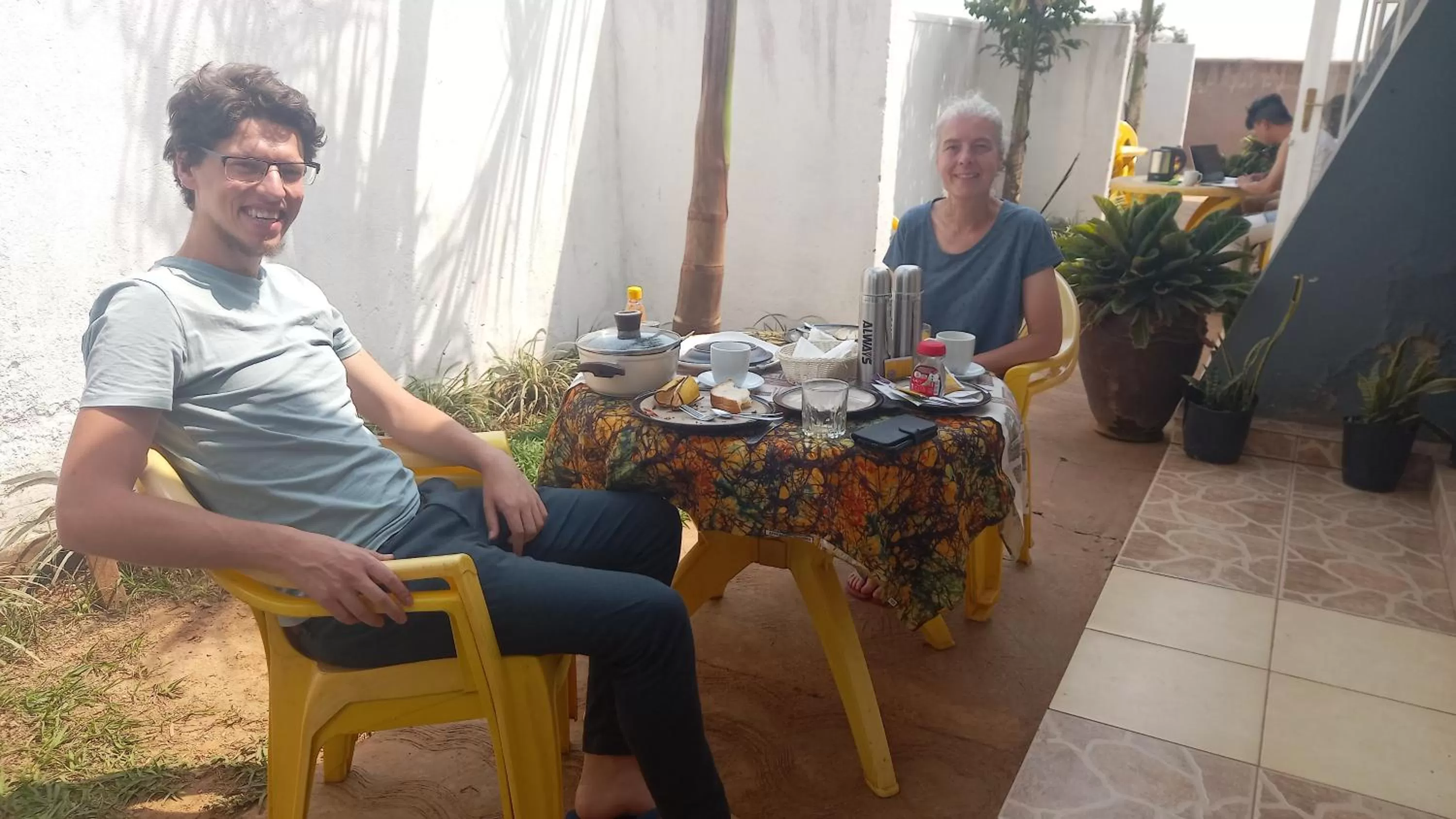 Tommy's Budget Rooms