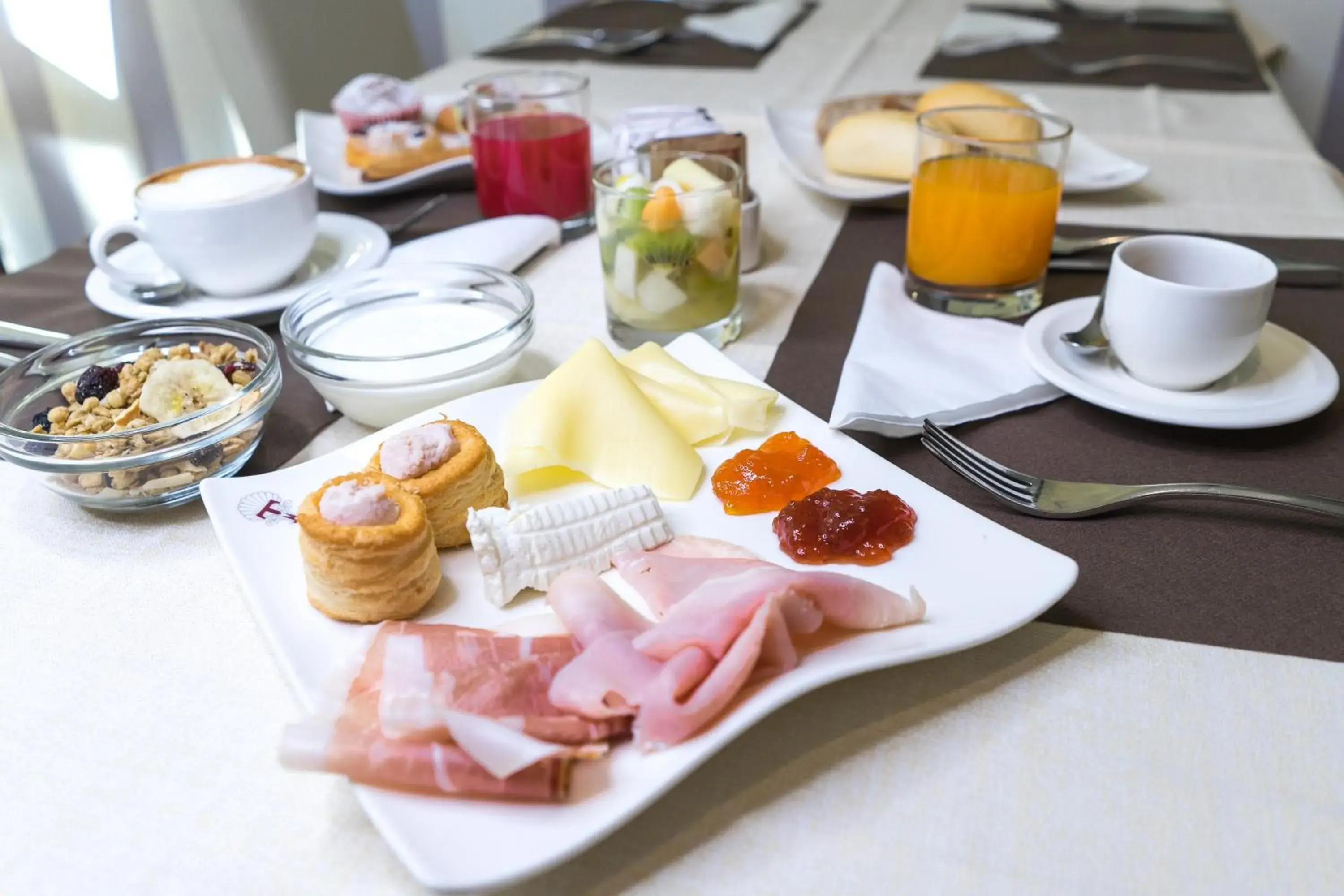 Buffet breakfast, Breakfast in Hotel Villa Tirreno