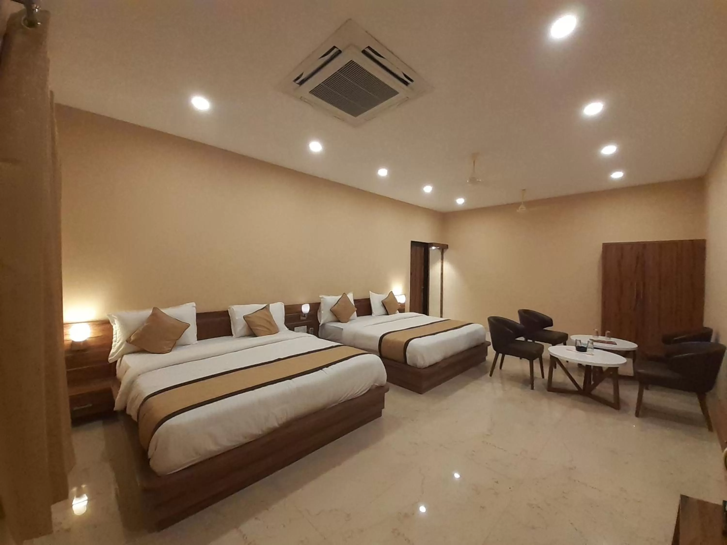 Photo of the whole room in Hotel Bharat