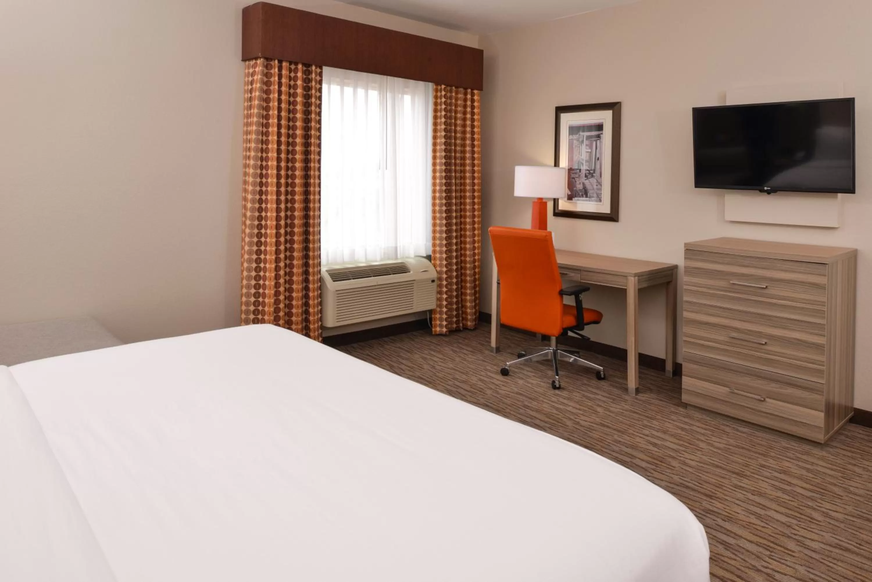 Day, Bed in Holiday Inn Express & Suites Williams by IHG