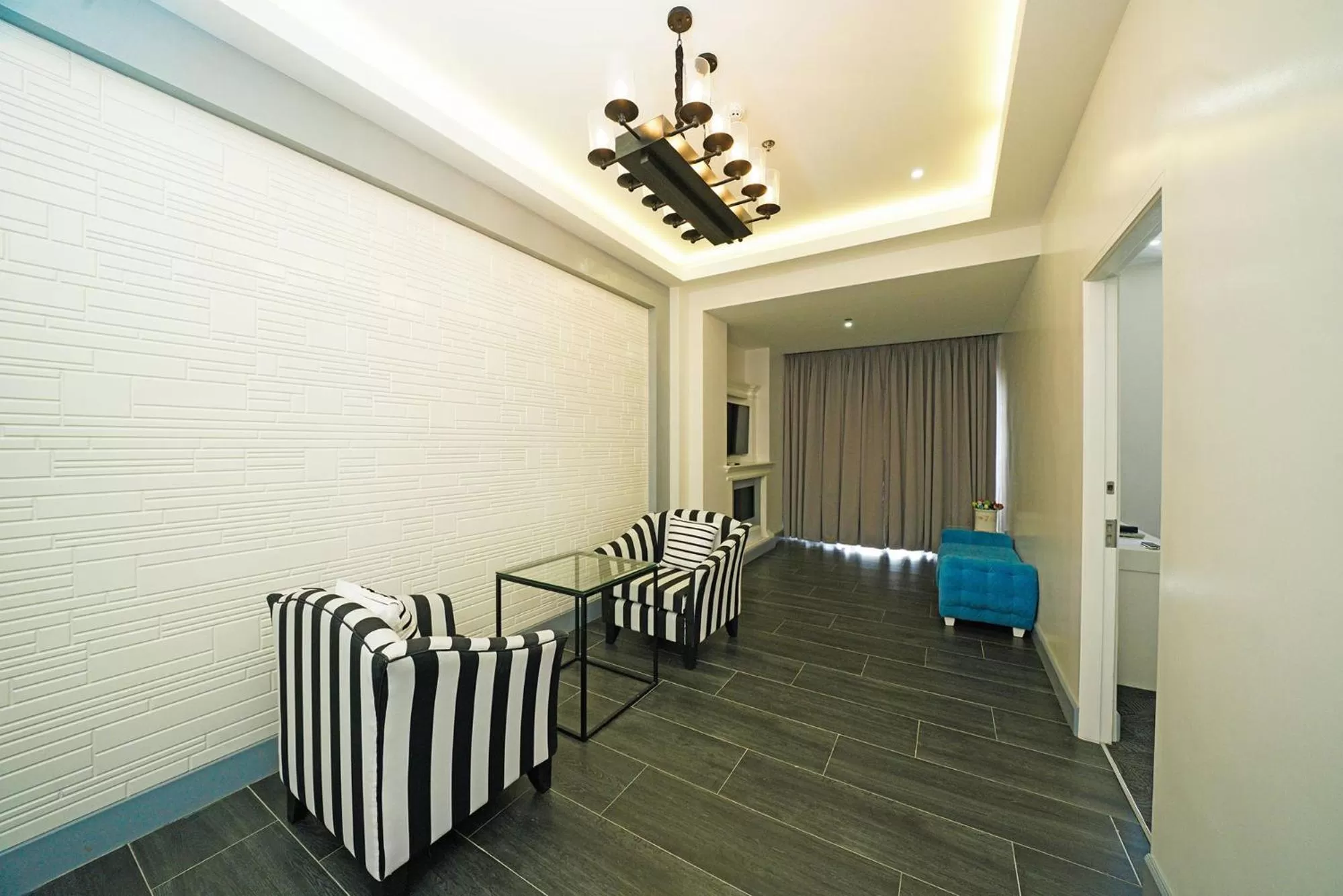 TV and multimedia in Hotel Carlito Tagaytay