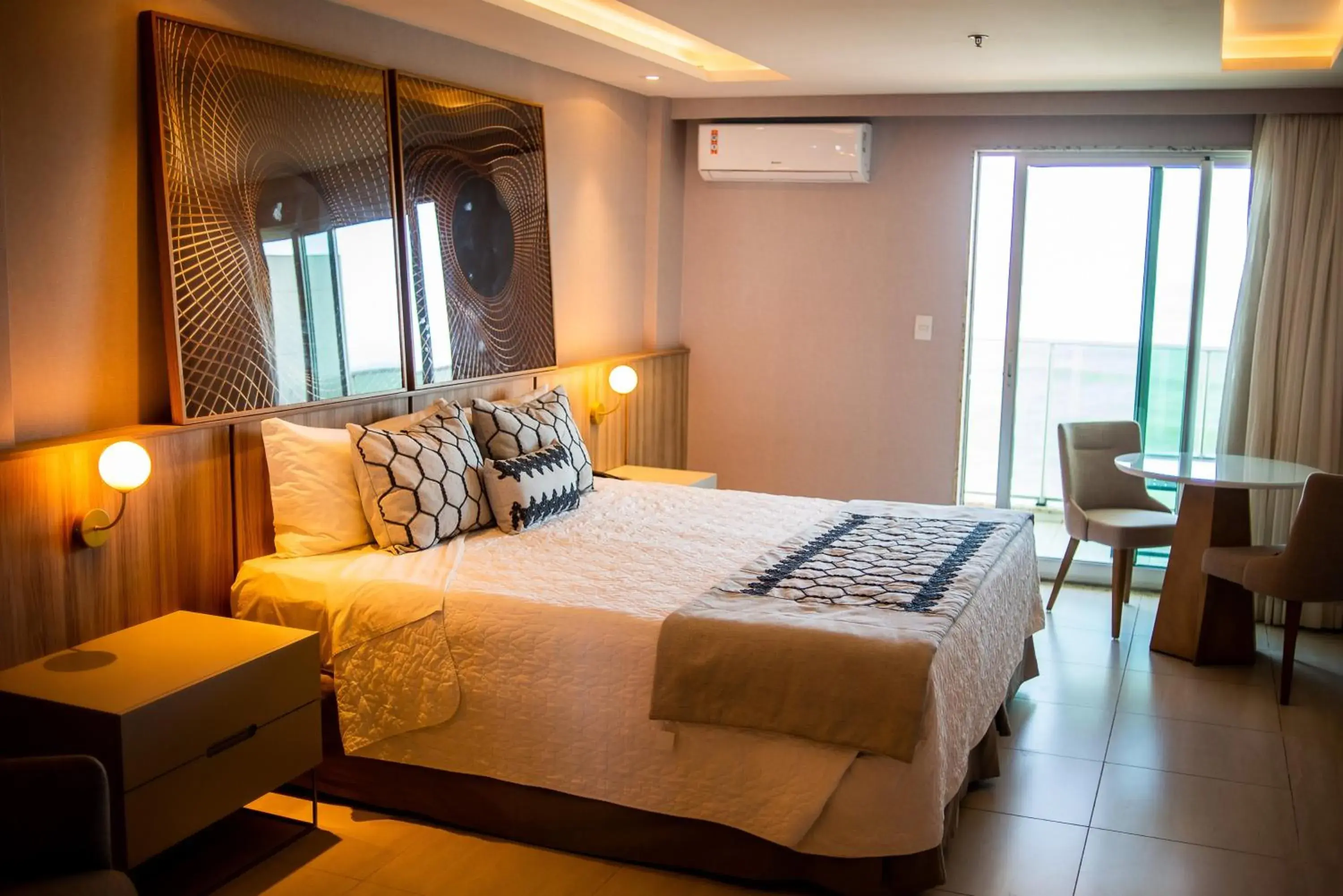 Bedroom, Bed in Paradiso Macae Hotel