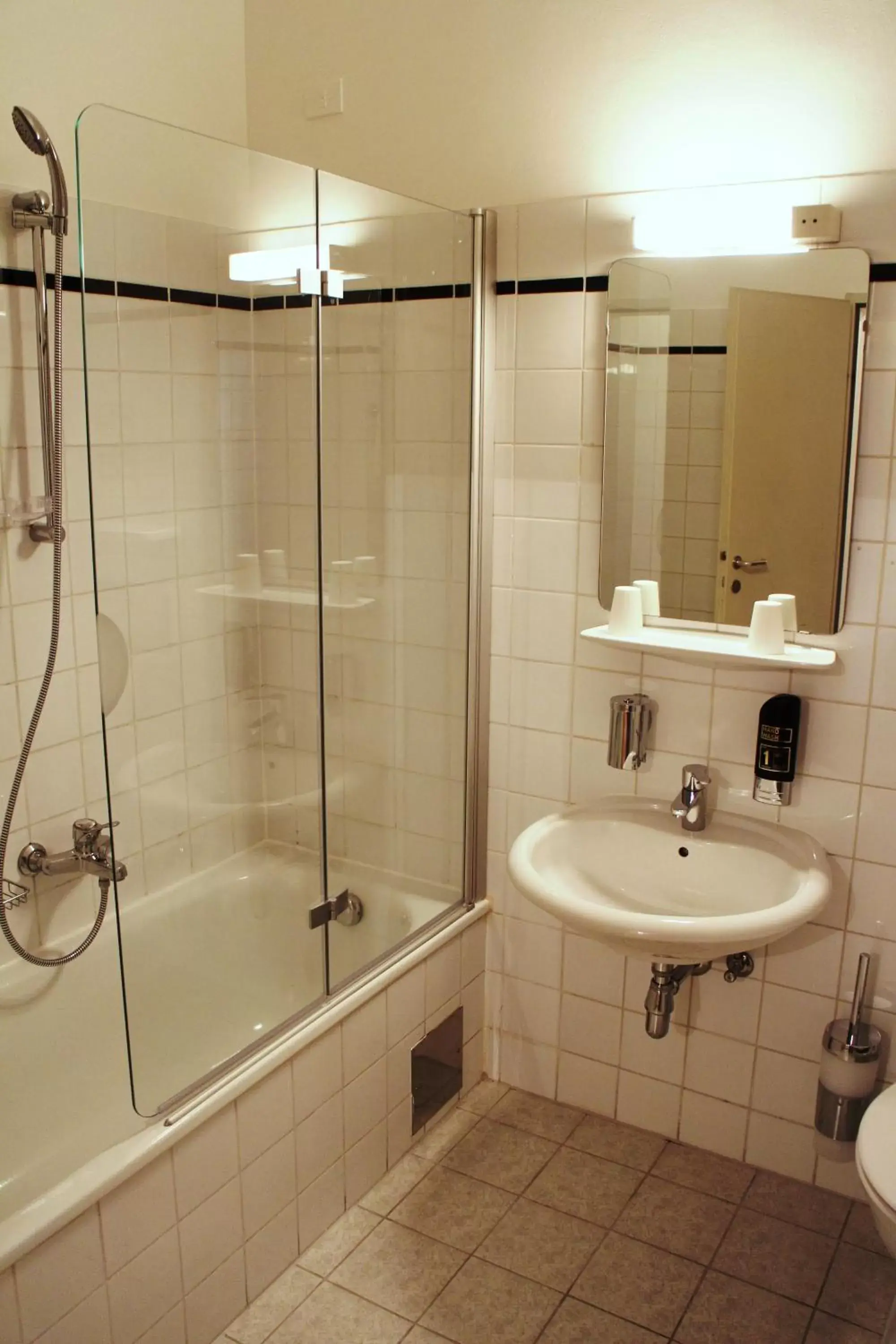 Bathroom in Hotel Graf Stadion