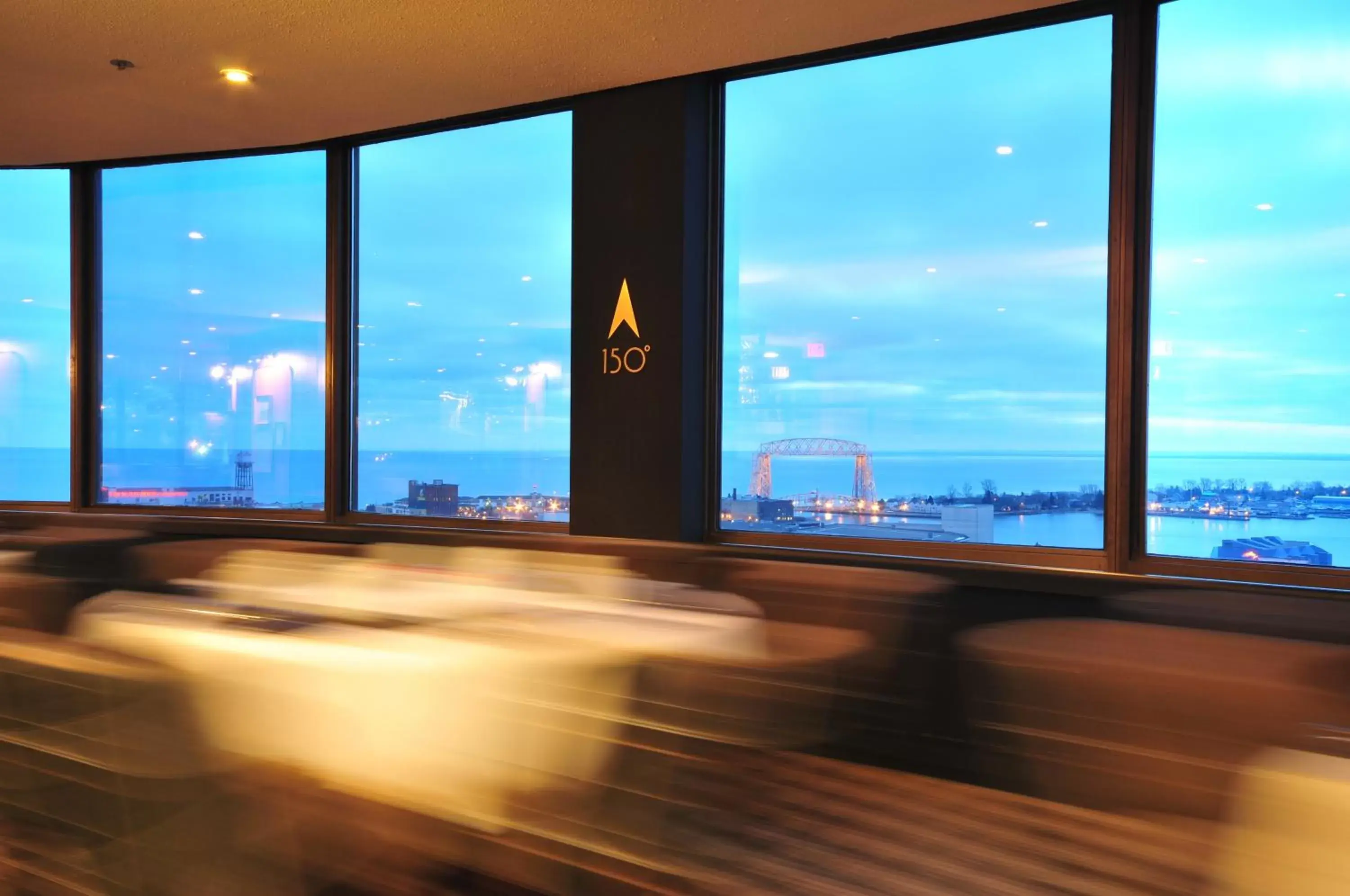 Restaurant/places to eat in Radisson Hotel Duluth-Harborview Restaurant/places to eat in Radisson Hotel Duluth-Harborview