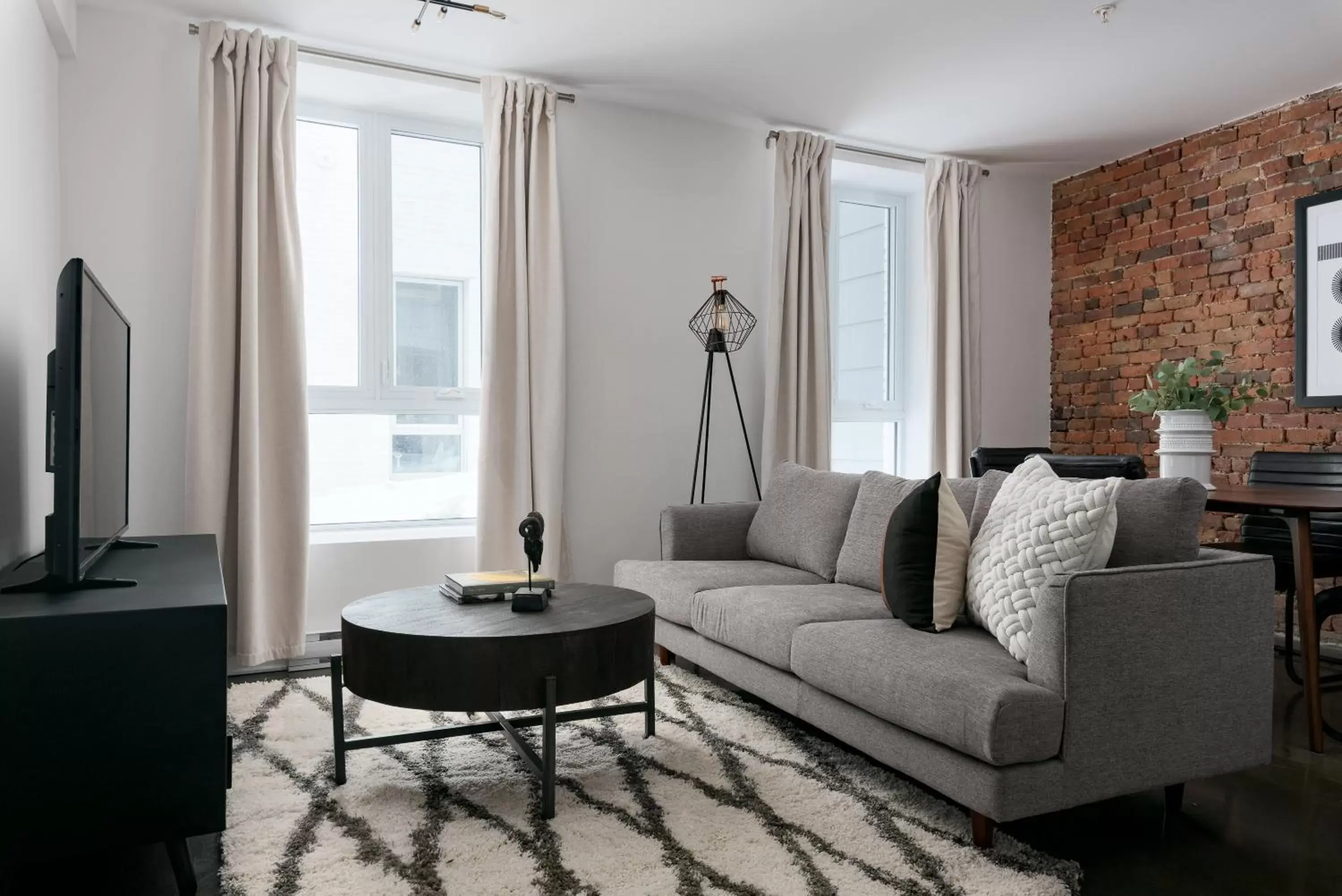 Living room, Seating Area in Sonder at Penny Lane