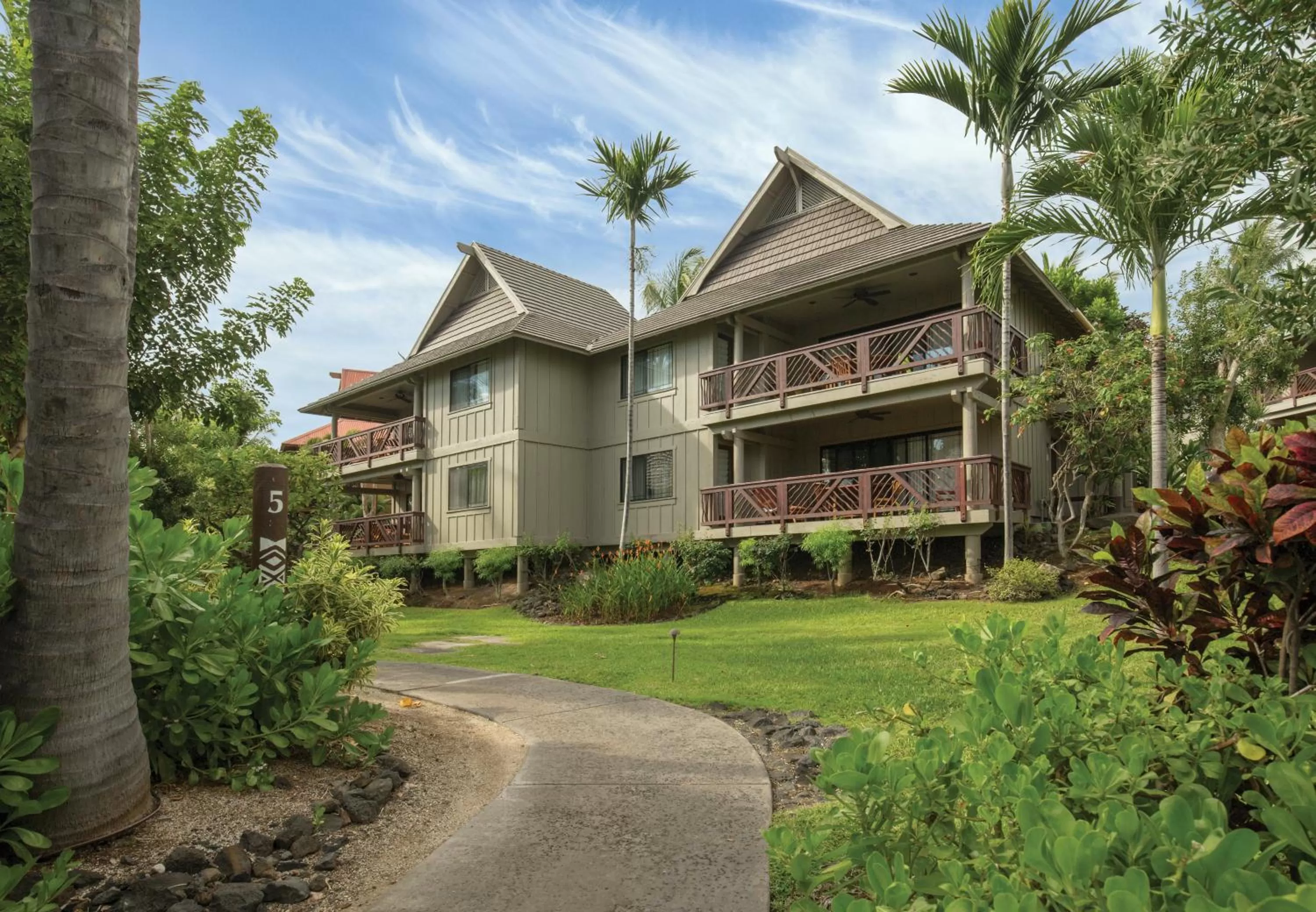 Property building in Club Wyndham Kona