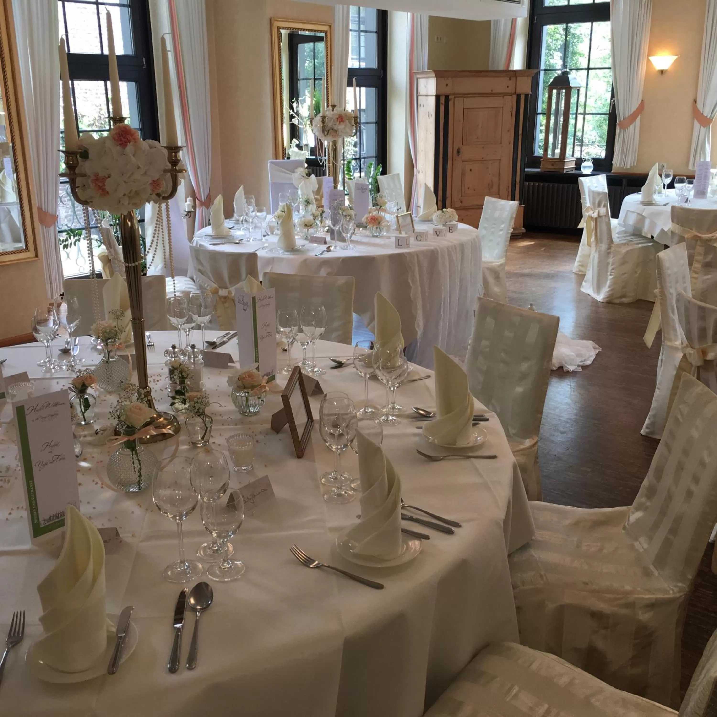 Banquet/Function facilities in Burg Wegberg Hotel & Eventlocation