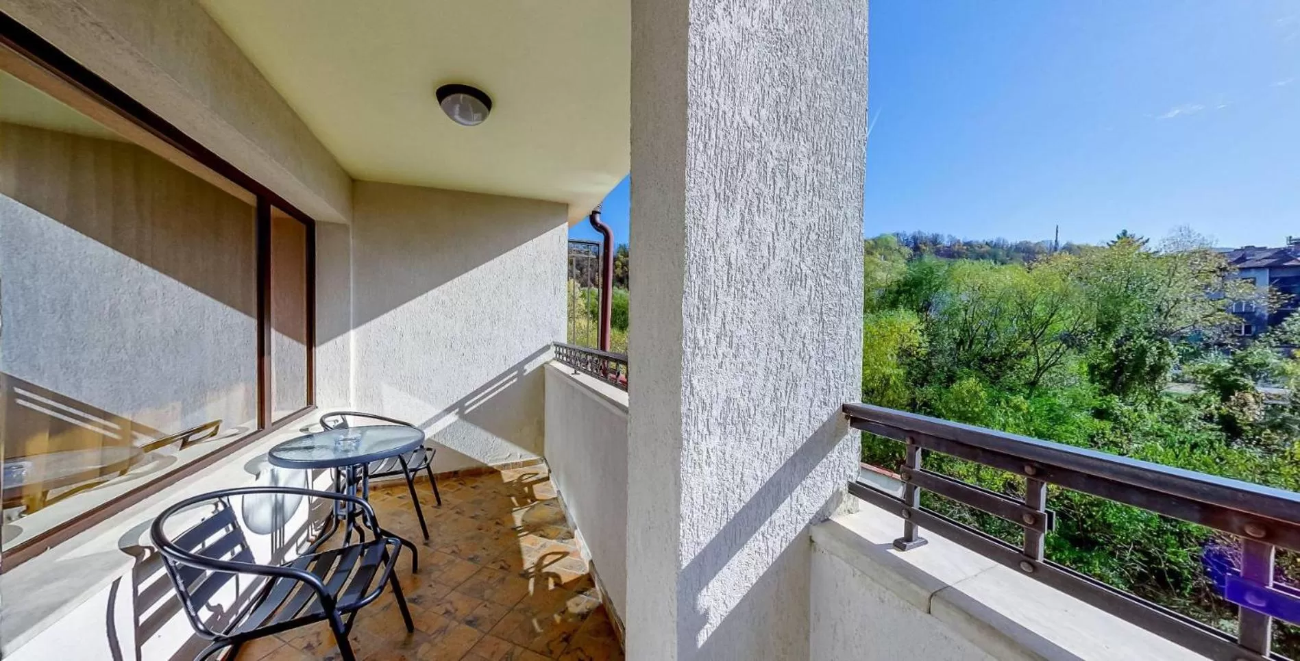 Balcony/Terrace in Troyan Plaza Hotel