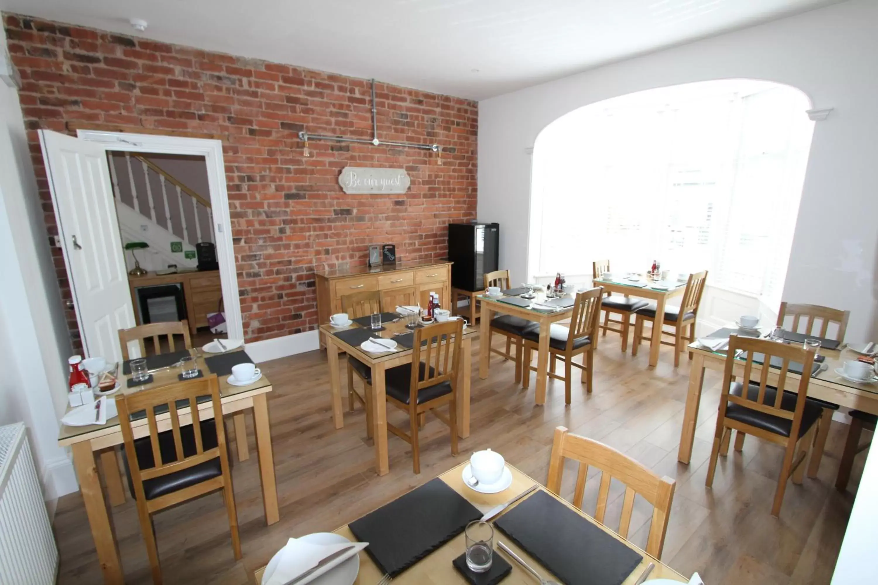 Food and drinks, Restaurant/Places to Eat in Cranmore Bed & Breakfast
