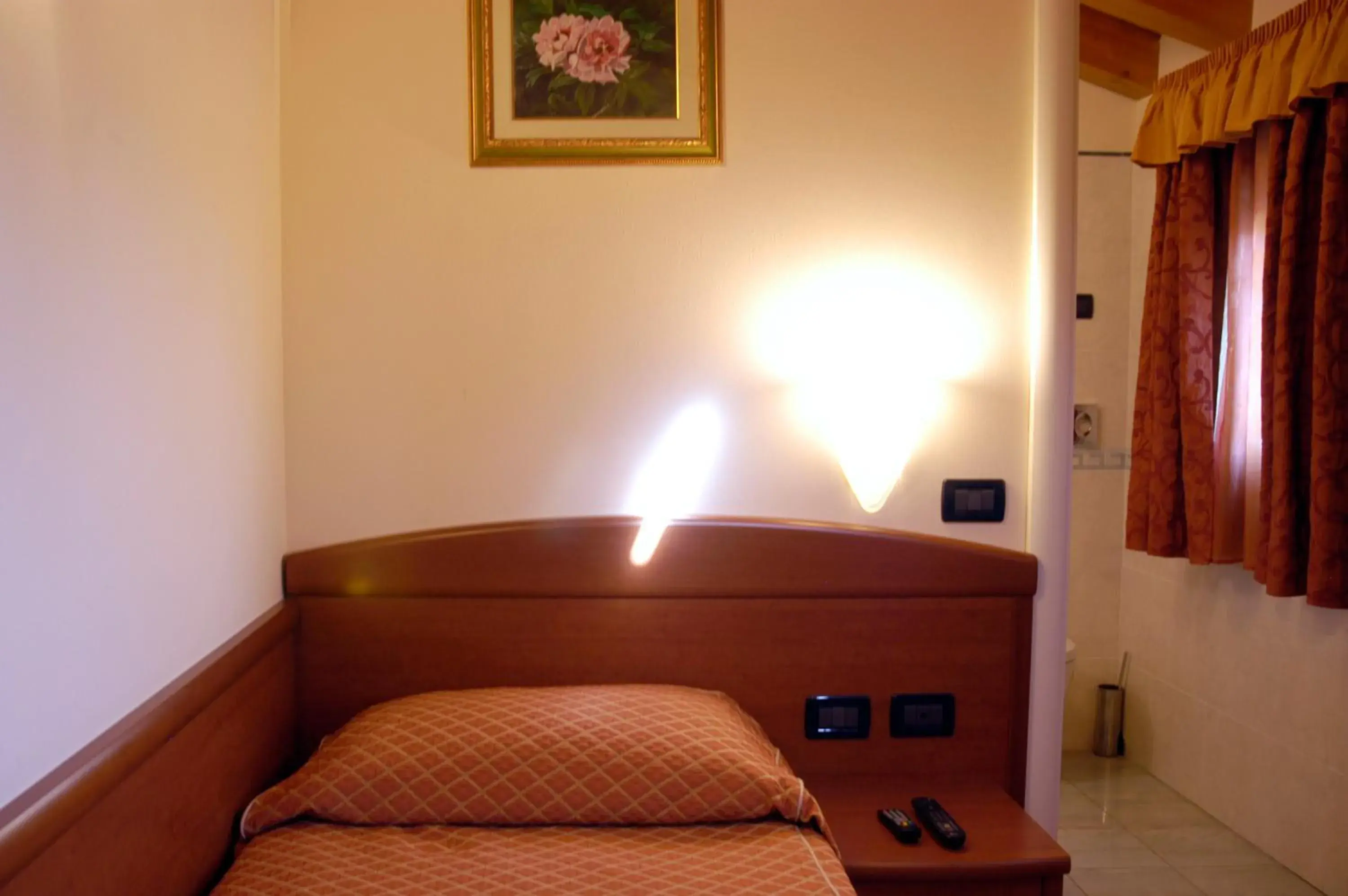 Photo of the whole room, Bed in Hotel San Paolo