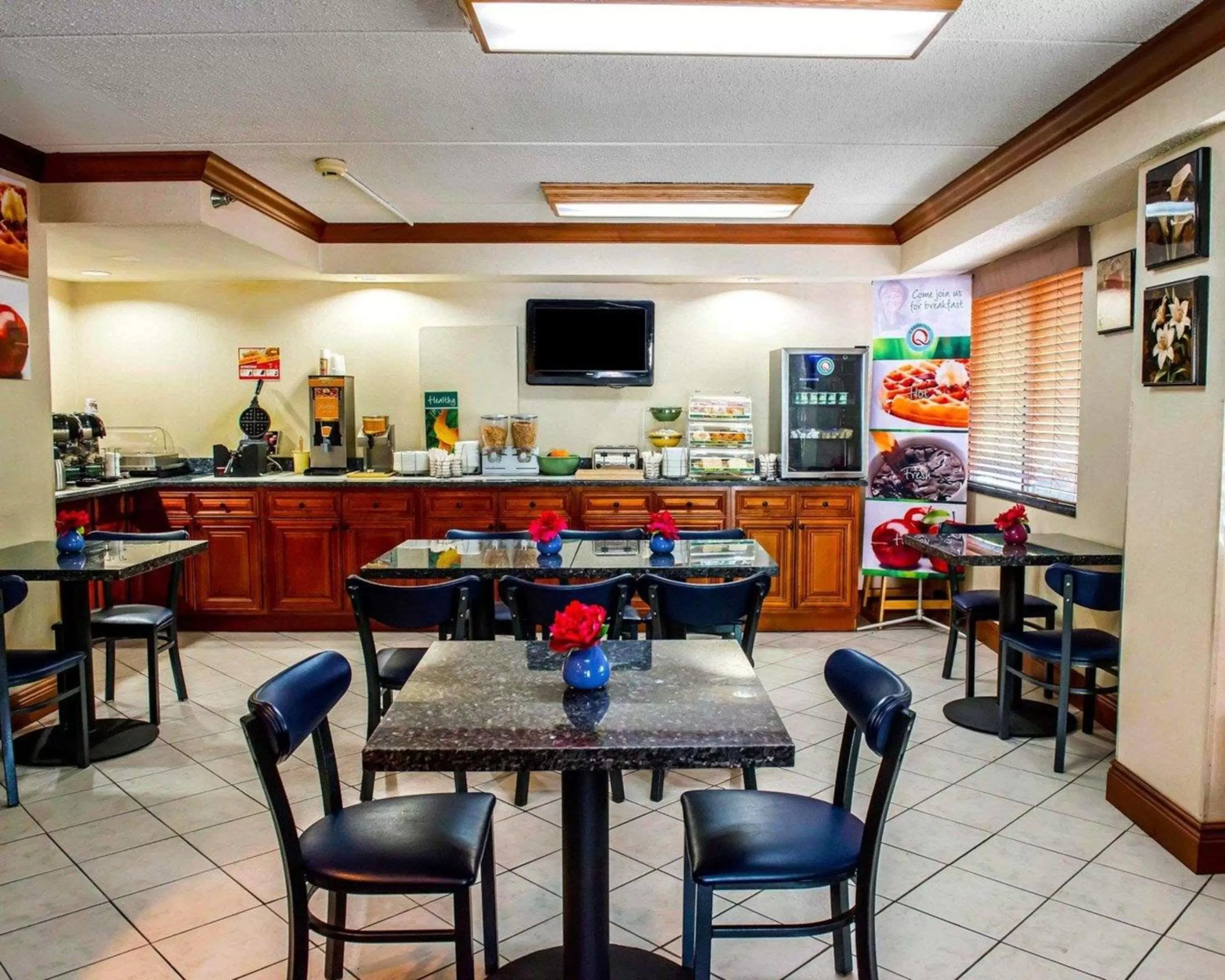 Restaurant/places to eat in Quality Inn & Suites Gibsonia - Pittsburgh North