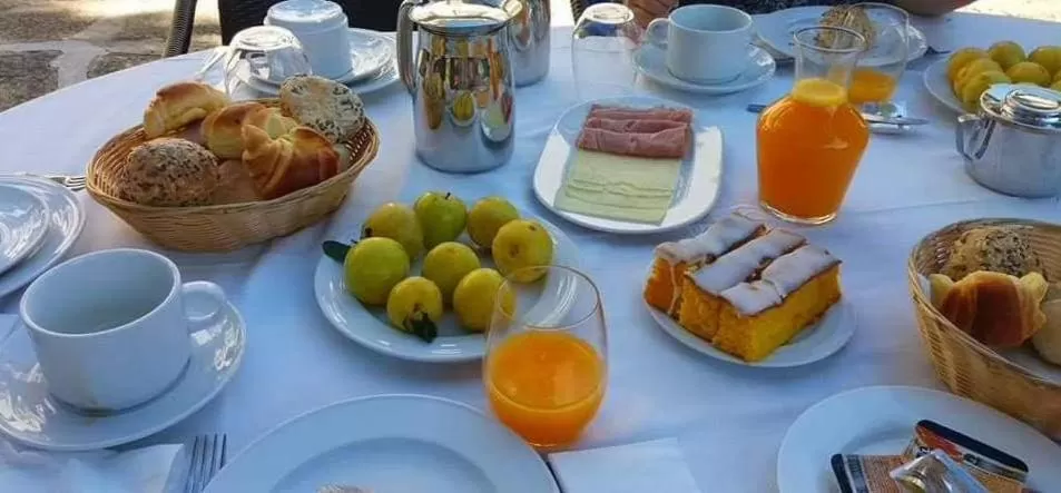 Food and drinks in Quinta da Ermida - Turismo de Habitacao