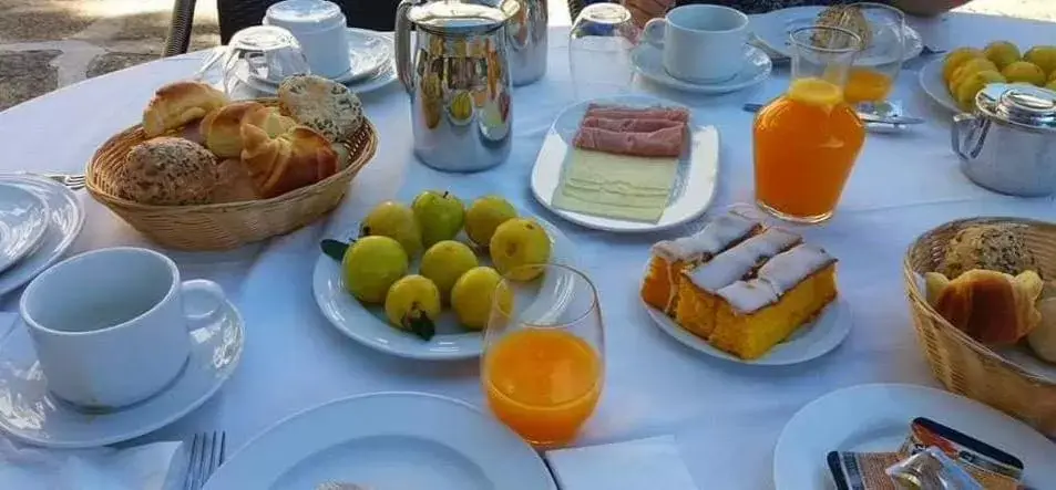 Food and drinks, Breakfast in Quinta da Ermida - Turismo de Habitacao