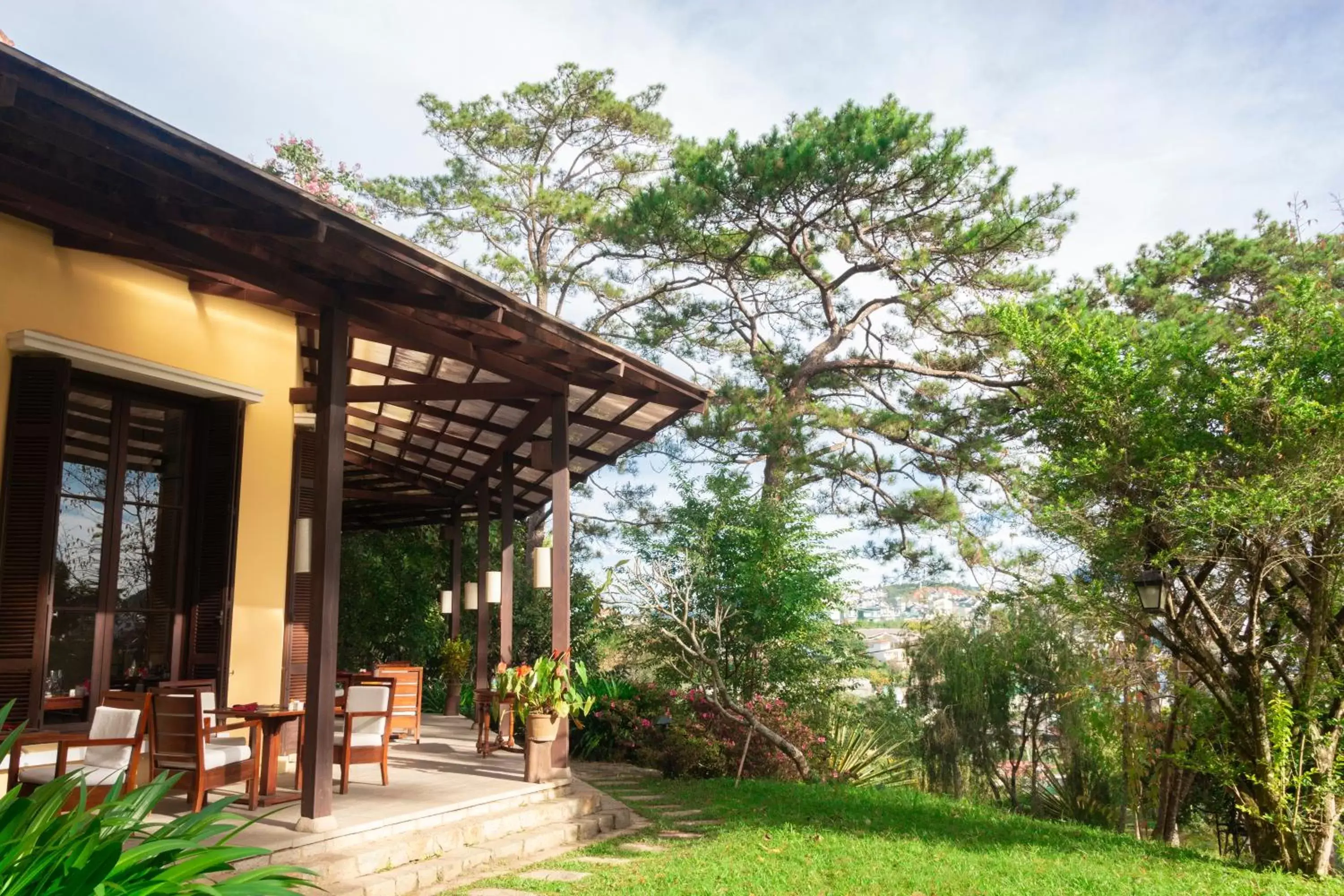 Day in Ana Mandara Villas Dalat Resort & Spa