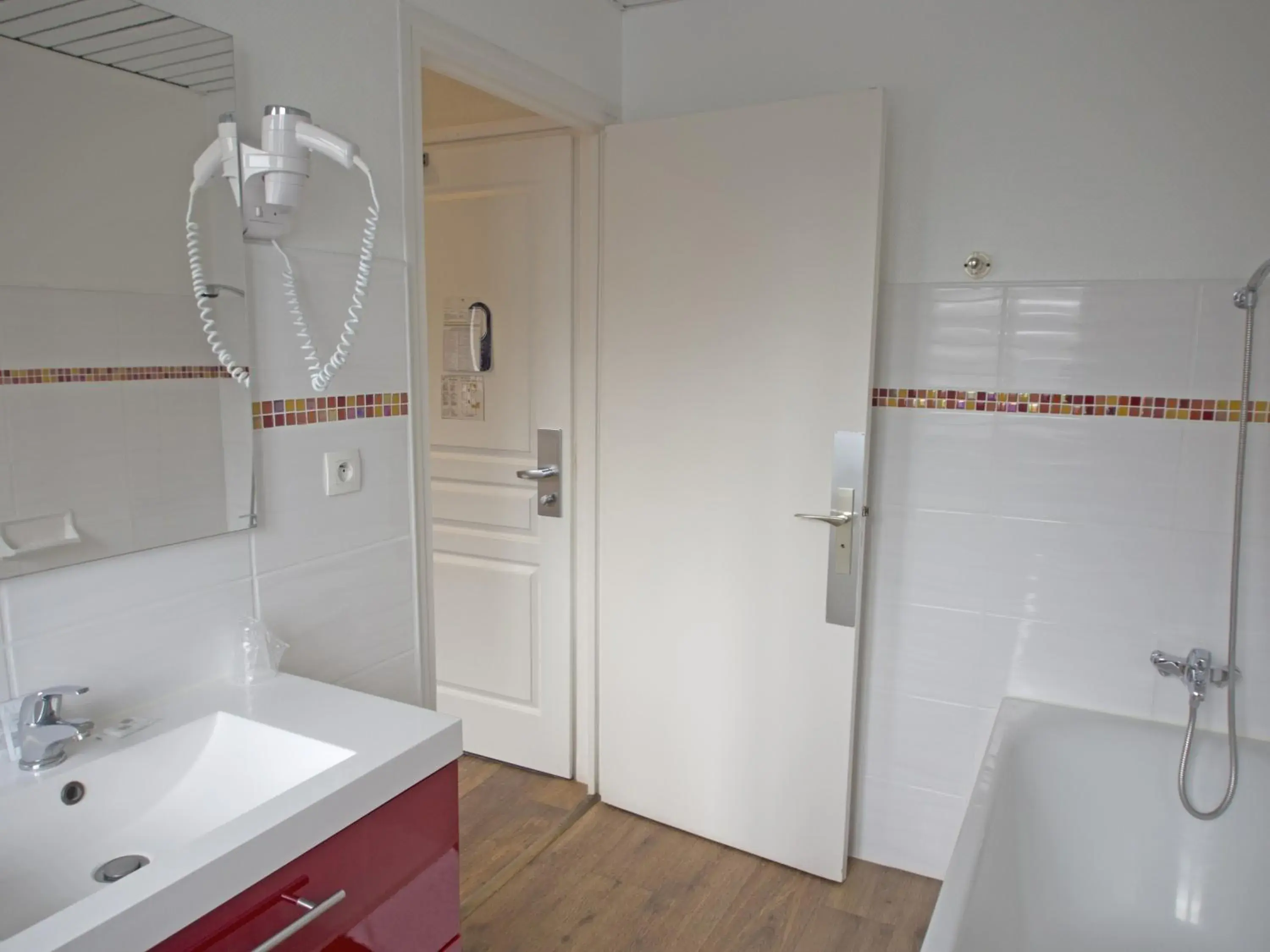 Other, Bathroom in Hotel Belle Vue Royan