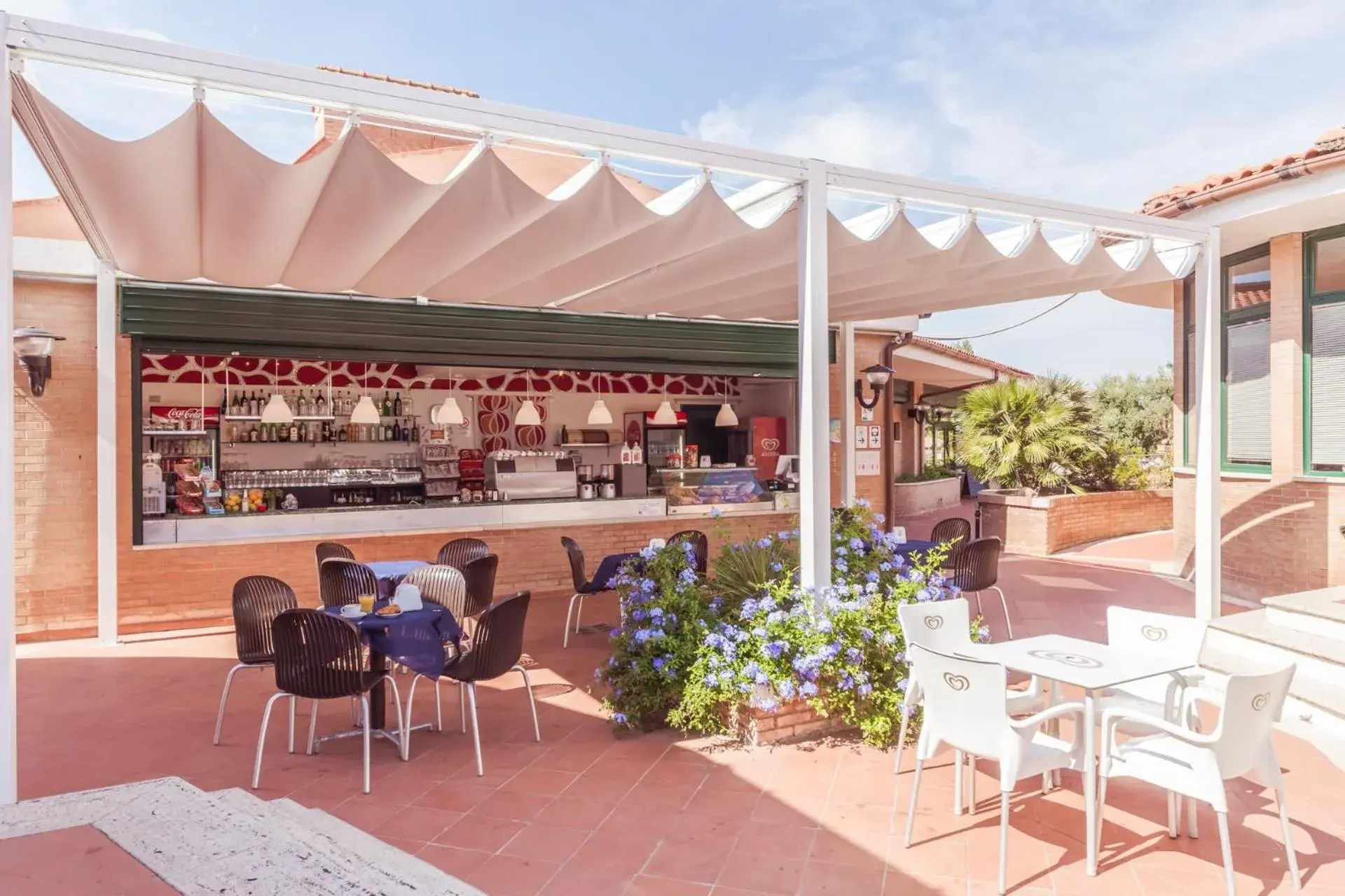 Lounge/Bar in Villaggio Mare Si