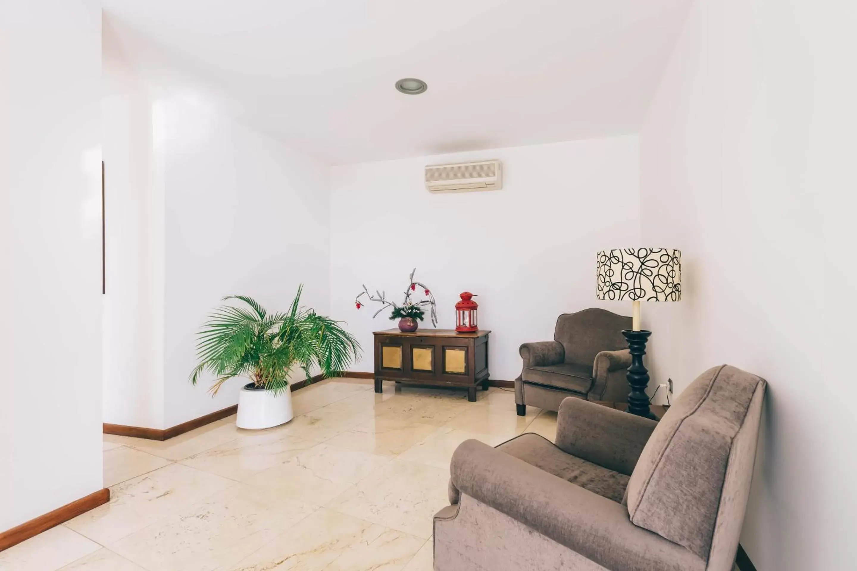 Living room, Seating Area in Muthu Raga Madeira Hotel